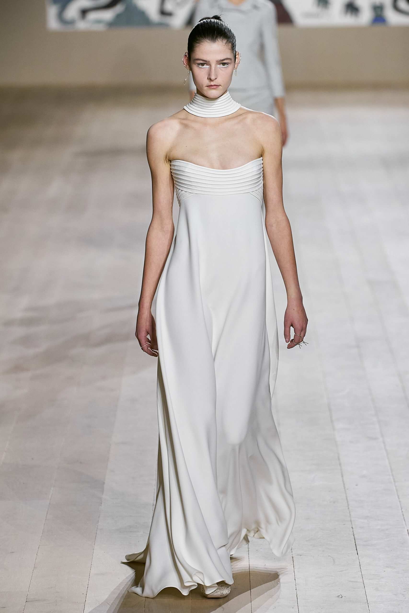 Hinh anh Christian Dior Haute Couture Xuân-Hè 2022: Phá vỡ ranh giới giữa nghệ thuật và thủ công tinh xảo trong địa hạt Haute Couture 52