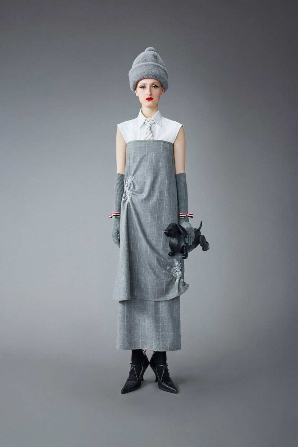 Hinh anh Thom Browne Chớm Thu 2022: Khi “ông hoàng” của đế chế menswear đương đại khẳng định lại vị thế 7