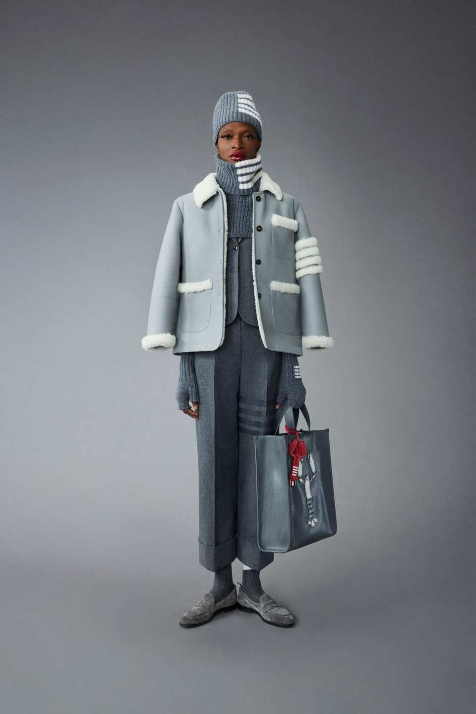 Hinh anh Thom Browne Chớm Thu 2022: Khi “ông hoàng” của đế chế menswear đương đại khẳng định lại vị thế 25