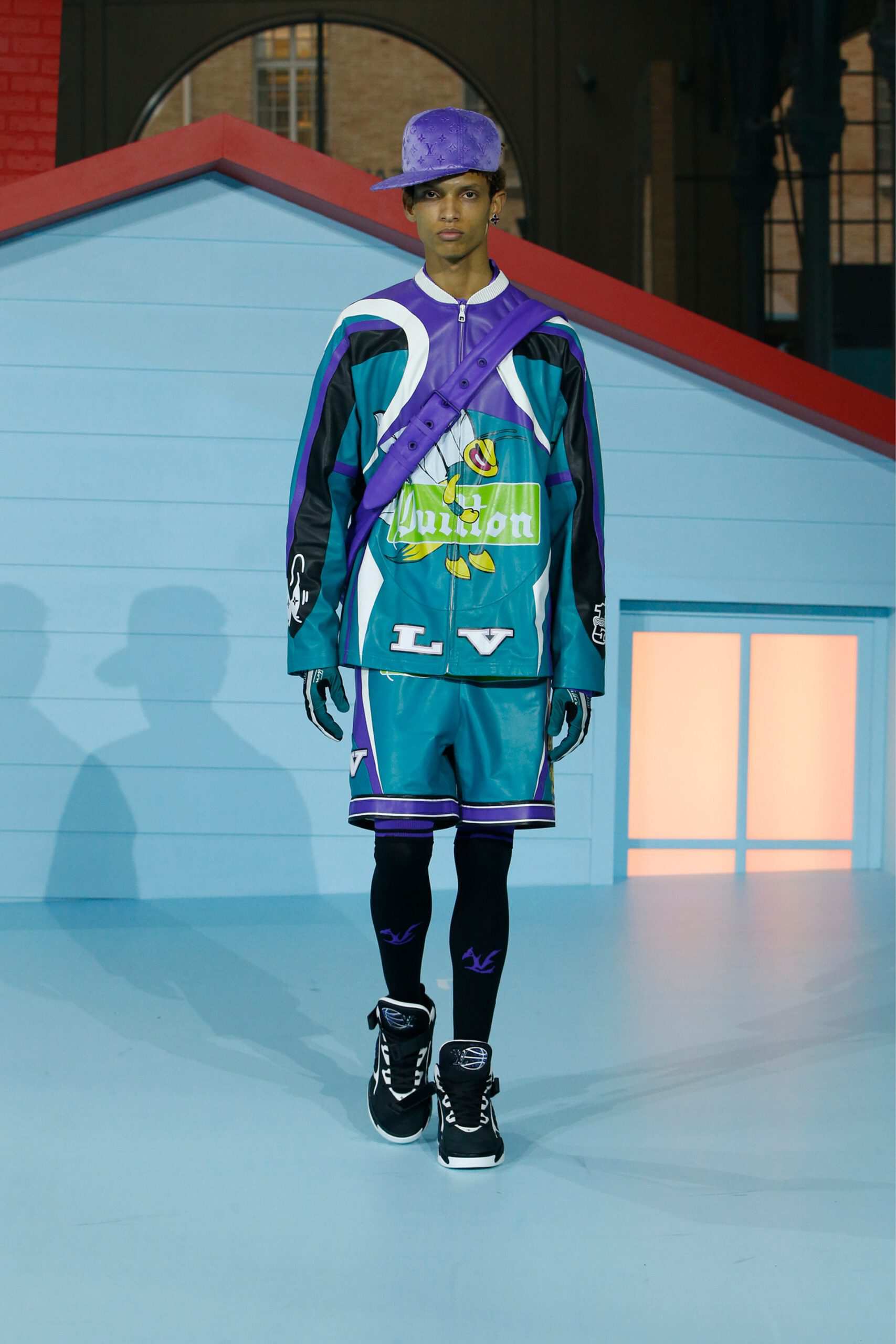 Hinh anh Louis Vuitton Menswear Thu-Đông 2022: Cuộc sống ở thiên đường của Virgil Abloh sẽ ra sao? 27