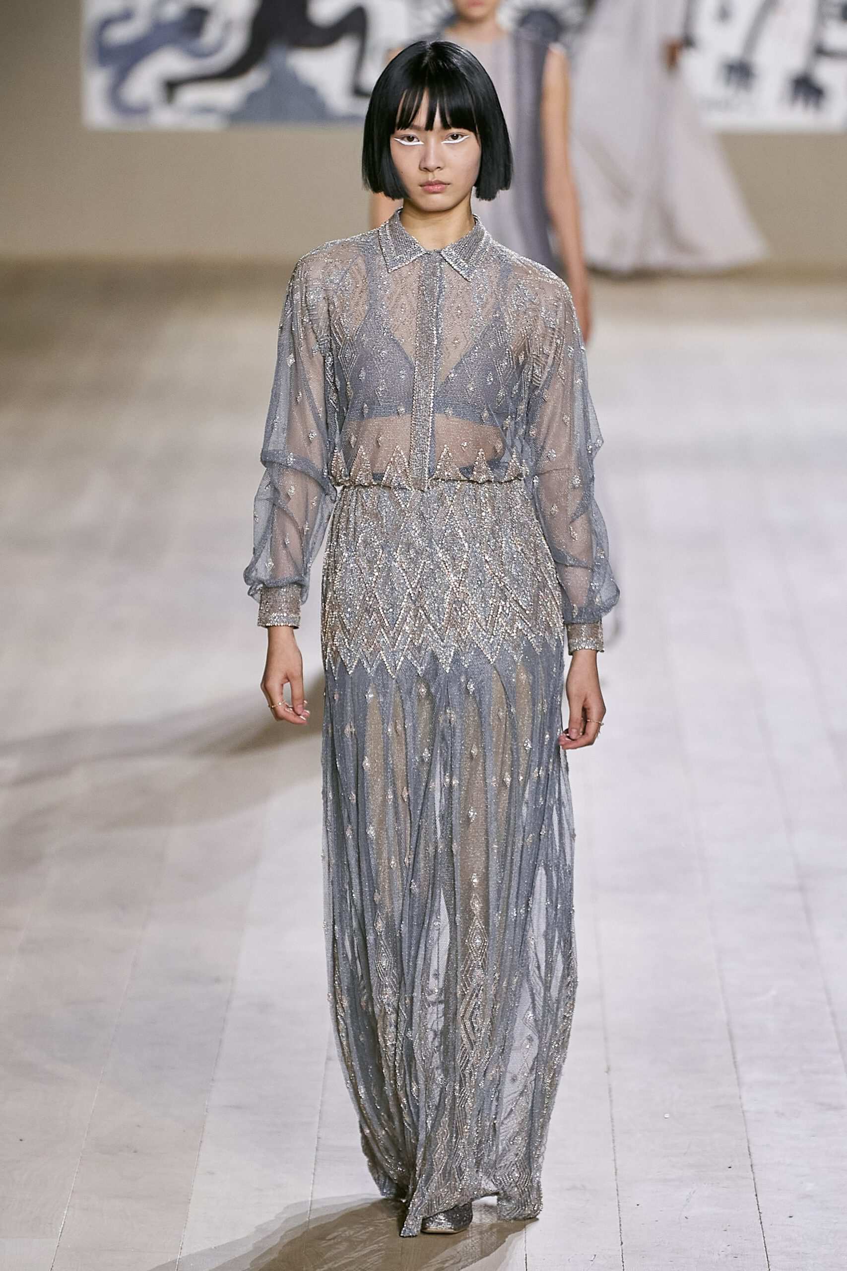 Hinh anh Christian Dior Haute Couture Xuân-Hè 2022: Phá vỡ ranh giới giữa nghệ thuật và thủ công tinh xảo trong địa hạt Haute Couture 29
