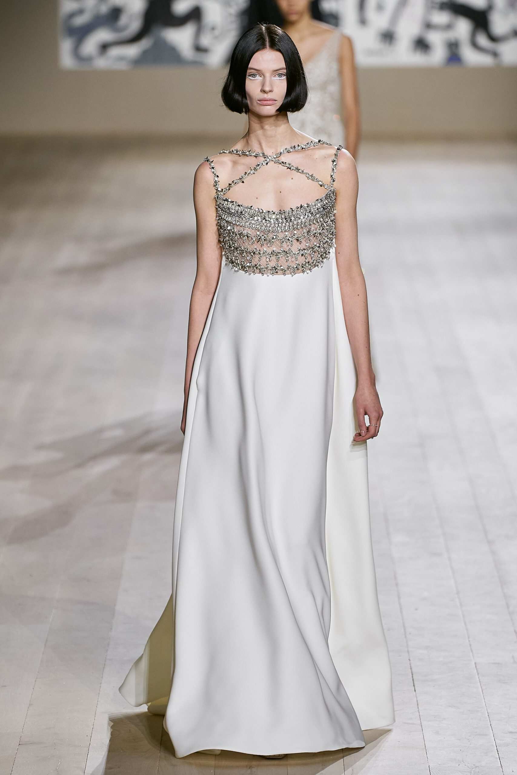 Hinh anh Christian Dior Haute Couture Xuân-Hè 2022: Phá vỡ ranh giới giữa nghệ thuật và thủ công tinh xảo trong địa hạt Haute Couture 49
