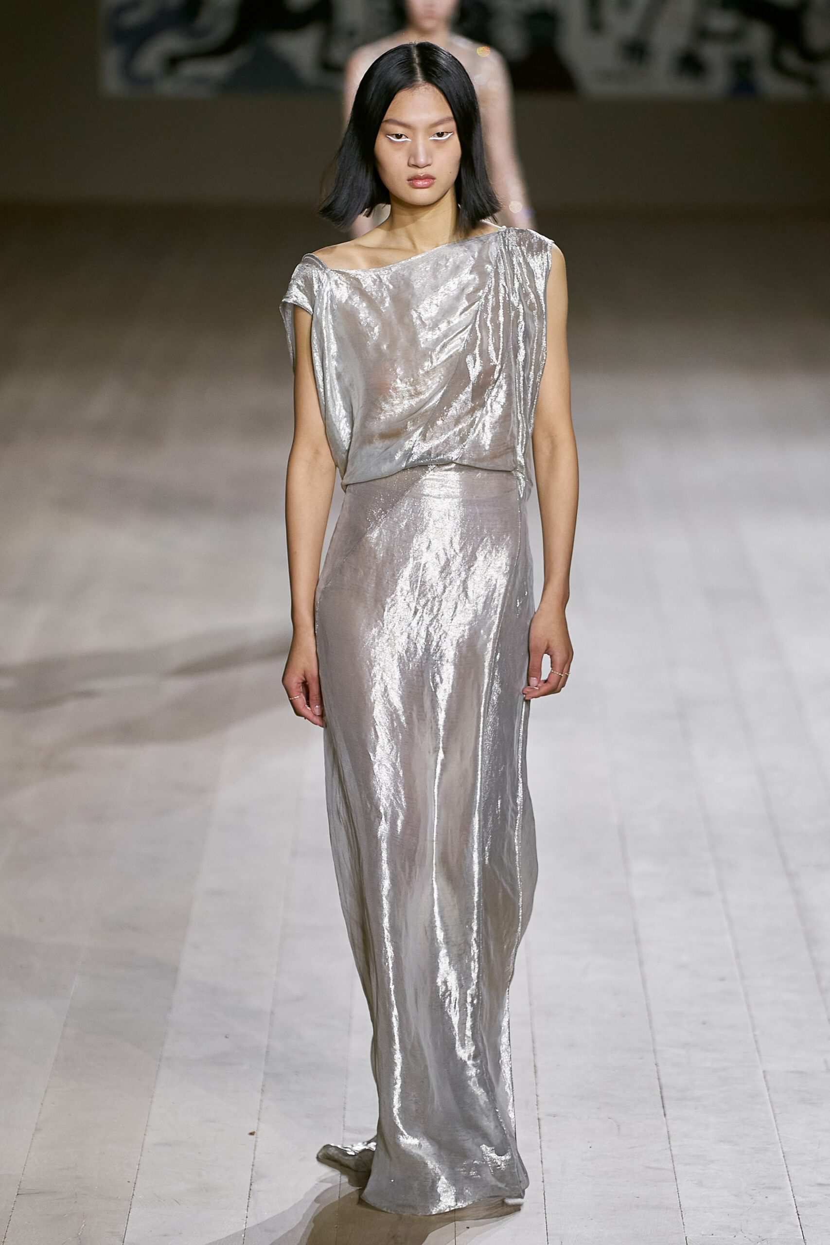Hinh anh Christian Dior Haute Couture Xuân-Hè 2022: Phá vỡ ranh giới giữa nghệ thuật và thủ công tinh xảo trong địa hạt Haute Couture 2