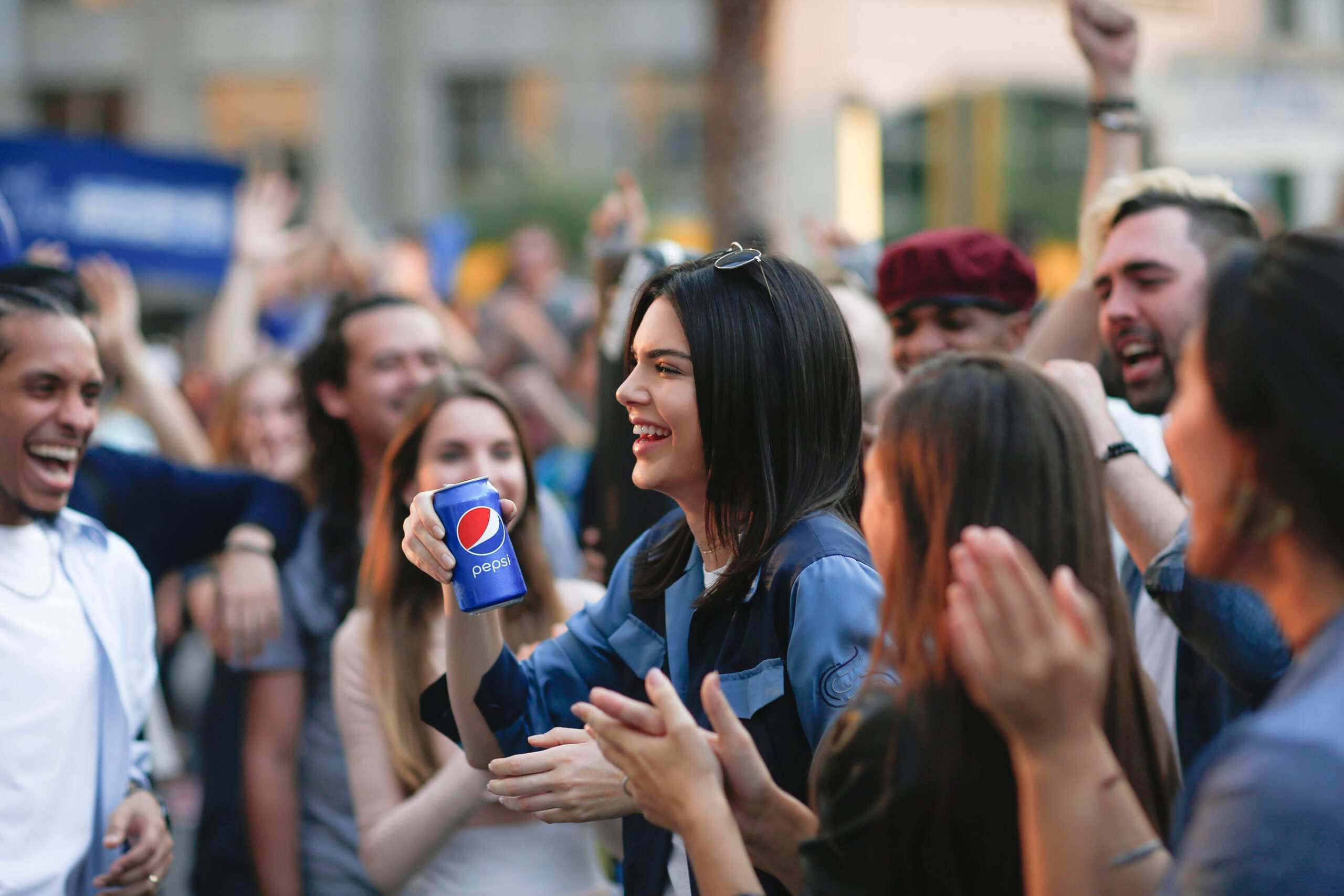 Hinh anh Cách Kendall Jenner vươn lên trở thành siêu mẫu được trả lương cao nhất thế giới 9