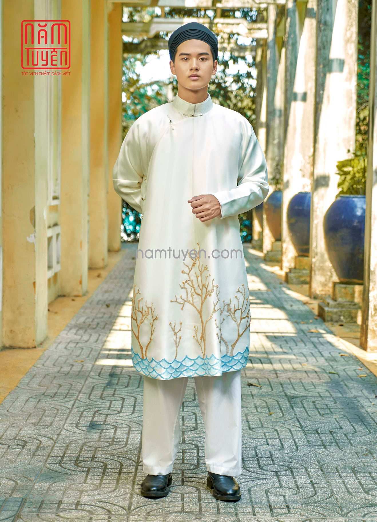 Hinh anh Áo dài Năm Tuyền 1