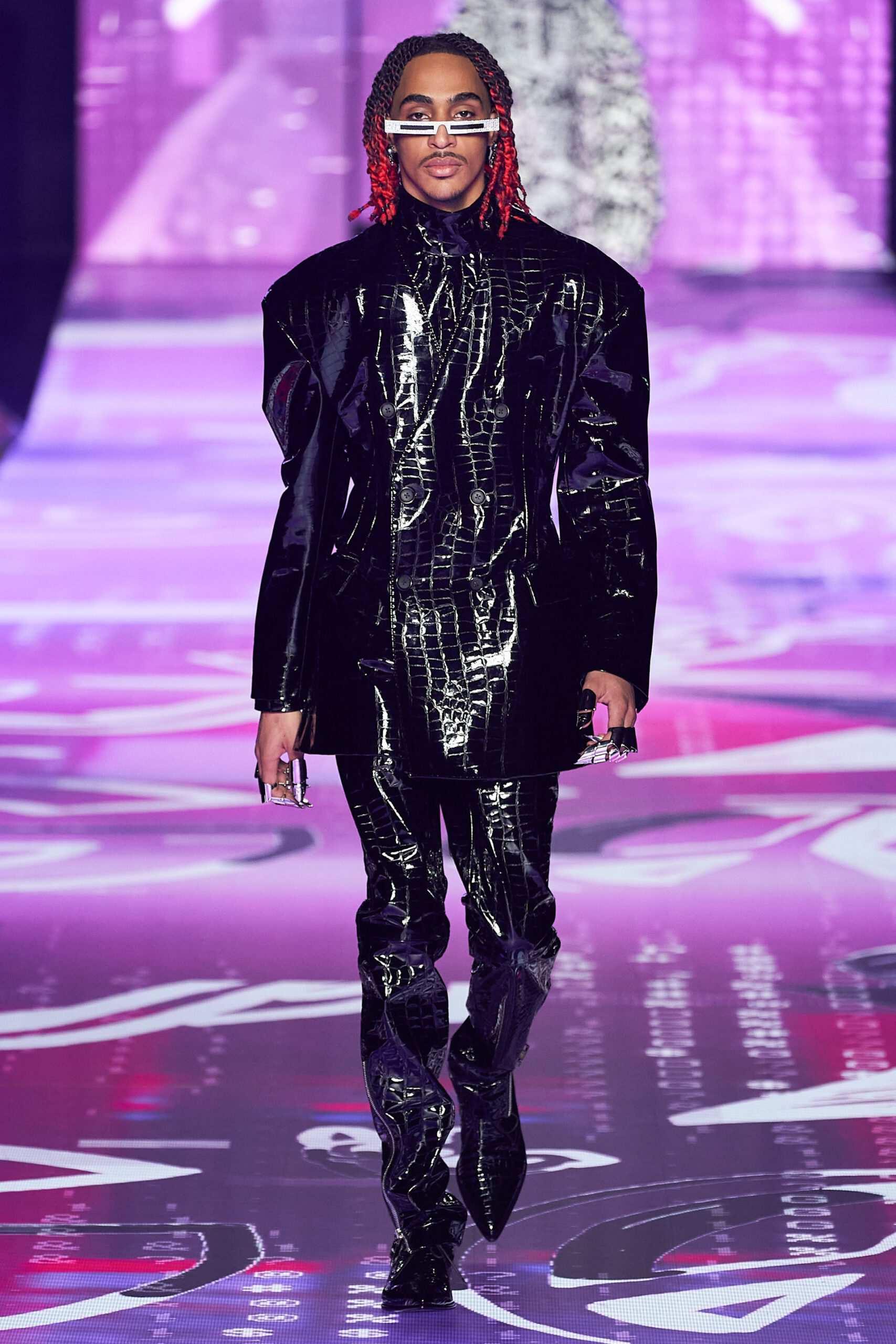 Hinh anh Dolce & Gabbana Menswear Thu-Đông 2022: Tủ quần áo “điên loạn, ngông cuồng” cho thế hệ mới 13