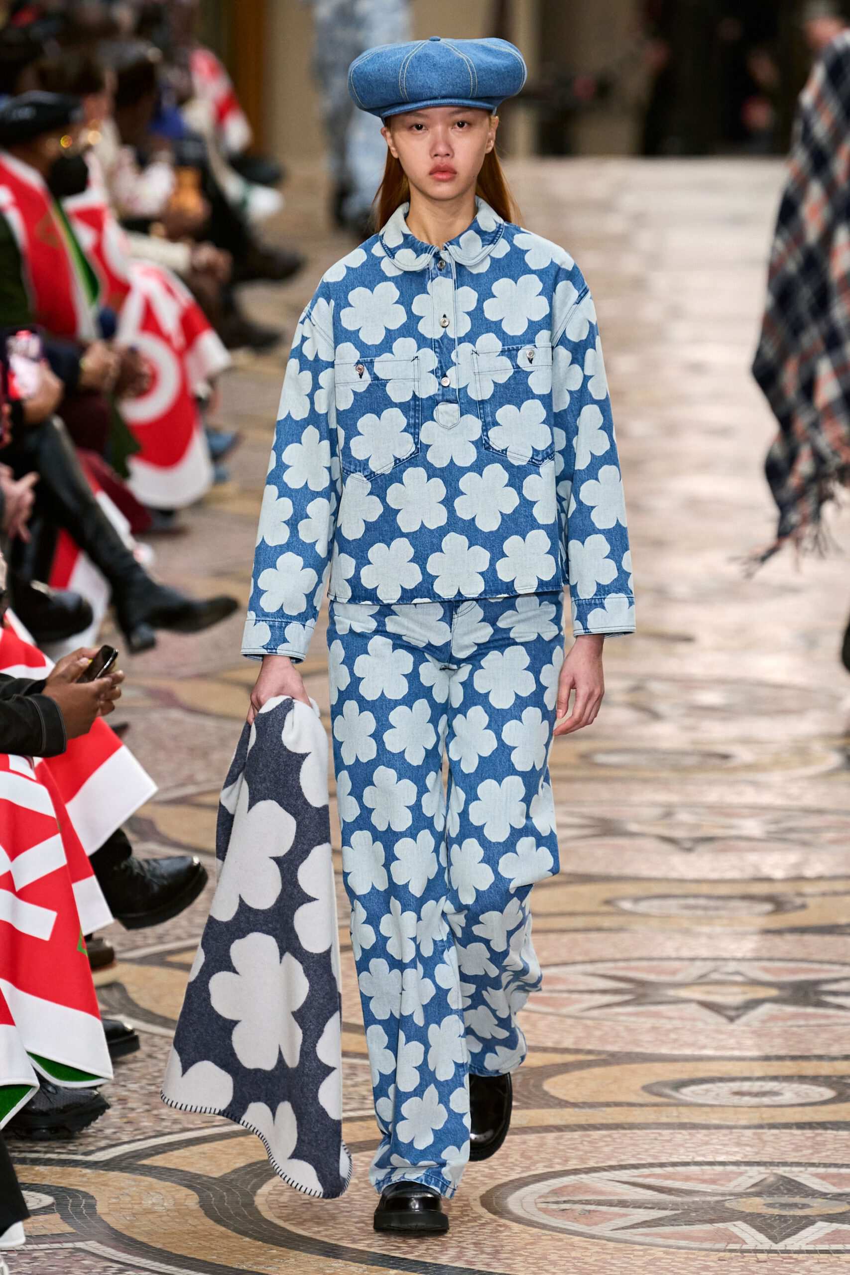 Hinh anh KENZO Menswear Thu Đông 2022: “Cha đỡ đầu” của đế chế street style Nhật Bản ra mắt BST đầu tiên tại Kenzo 37