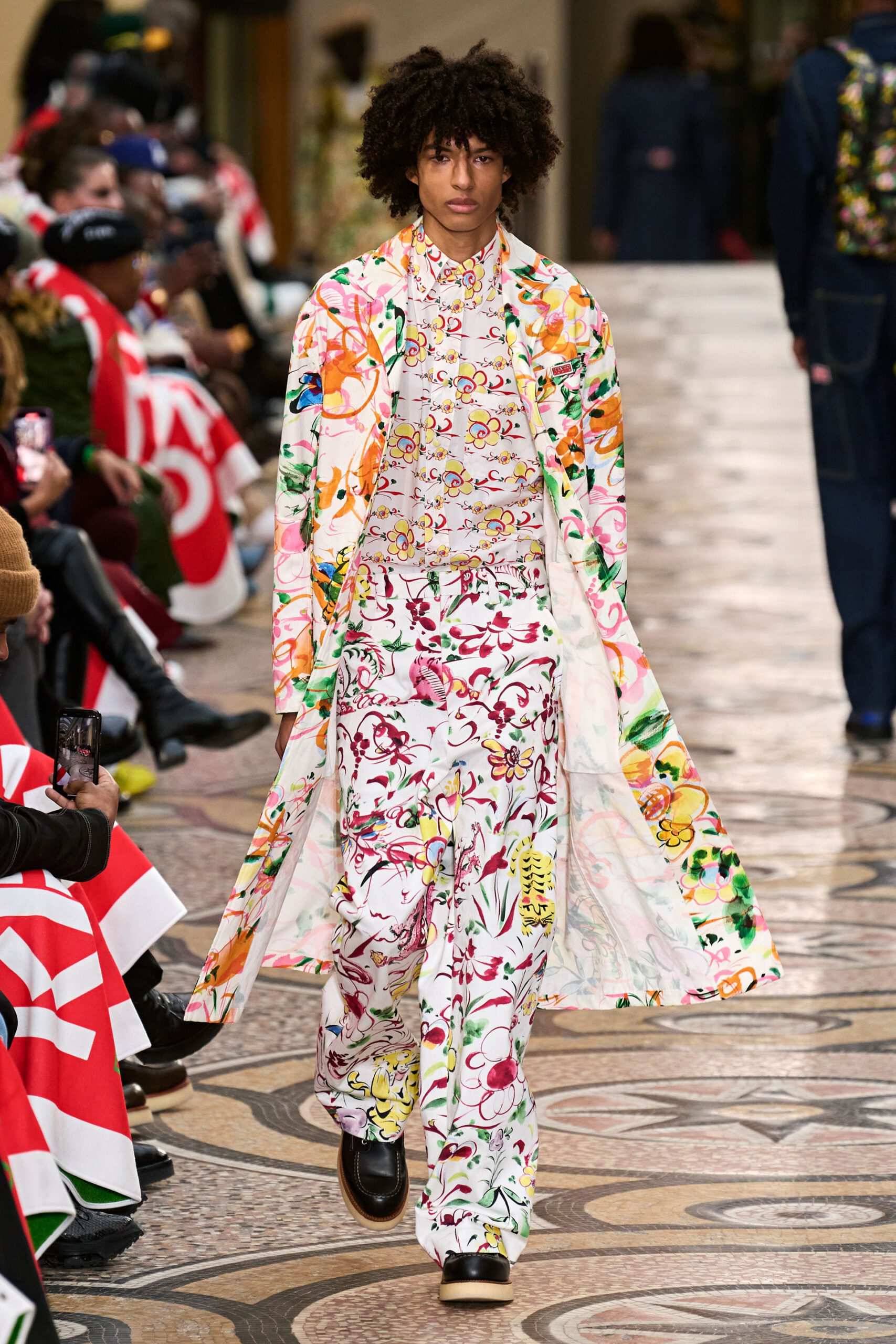 Hinh anh KENZO Menswear Thu Đông 2022: “Cha đỡ đầu” của đế chế street style Nhật Bản ra mắt BST đầu tiên tại Kenzo 7