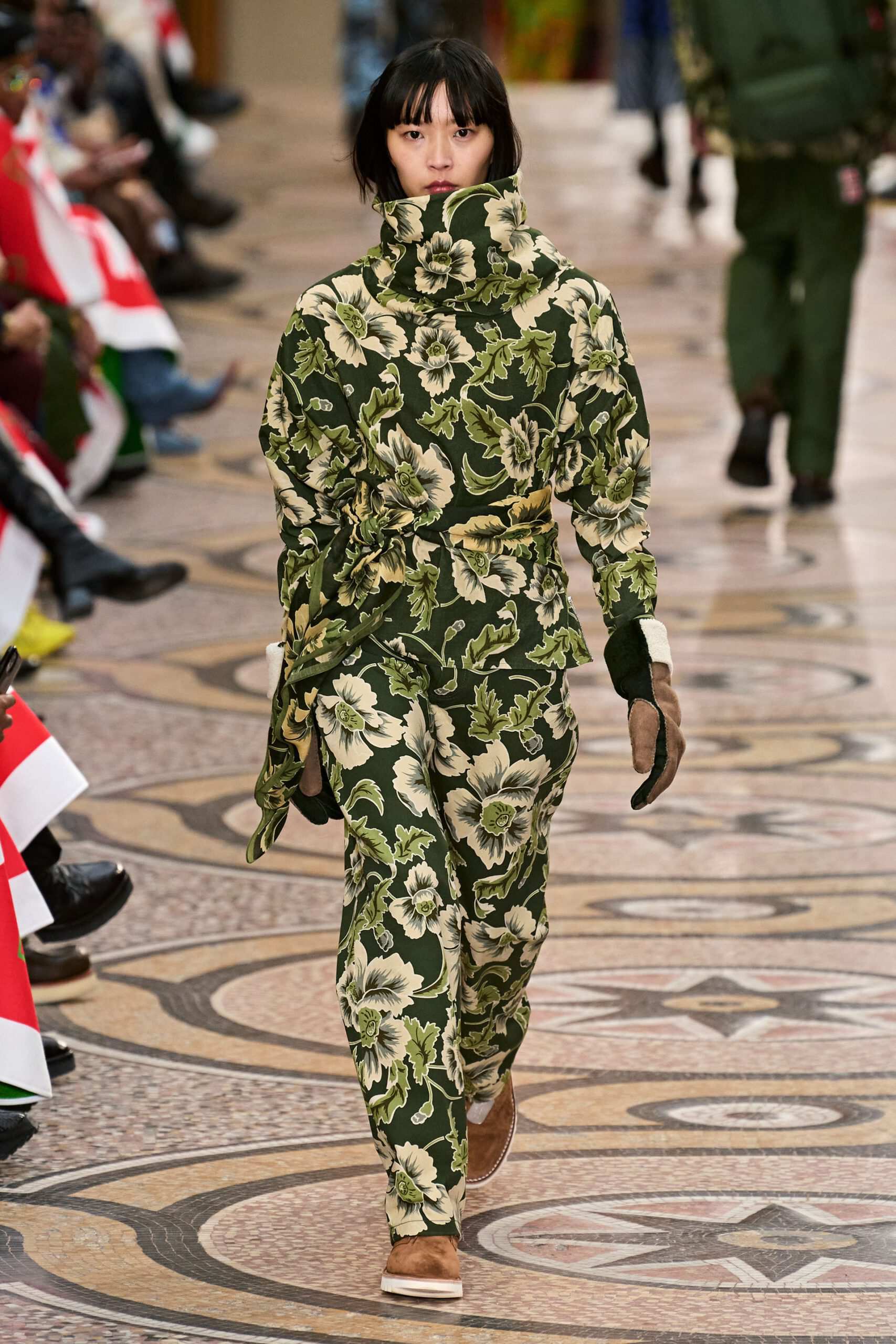 Hinh anh KENZO Menswear Thu Đông 2022: “Cha đỡ đầu” của đế chế street style Nhật Bản ra mắt BST đầu tiên tại Kenzo 5