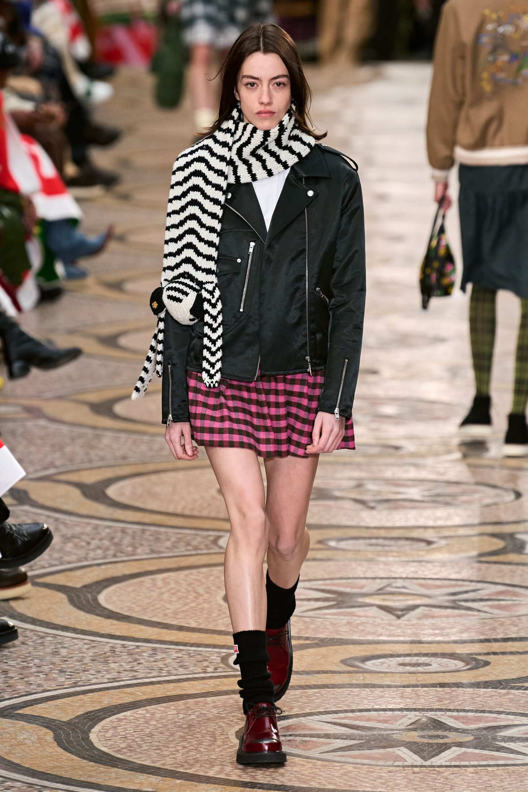 Hinh anh KENZO Menswear Thu Đông 2022: “Cha đỡ đầu” của đế chế street style Nhật Bản ra mắt BST đầu tiên tại Kenzo 17