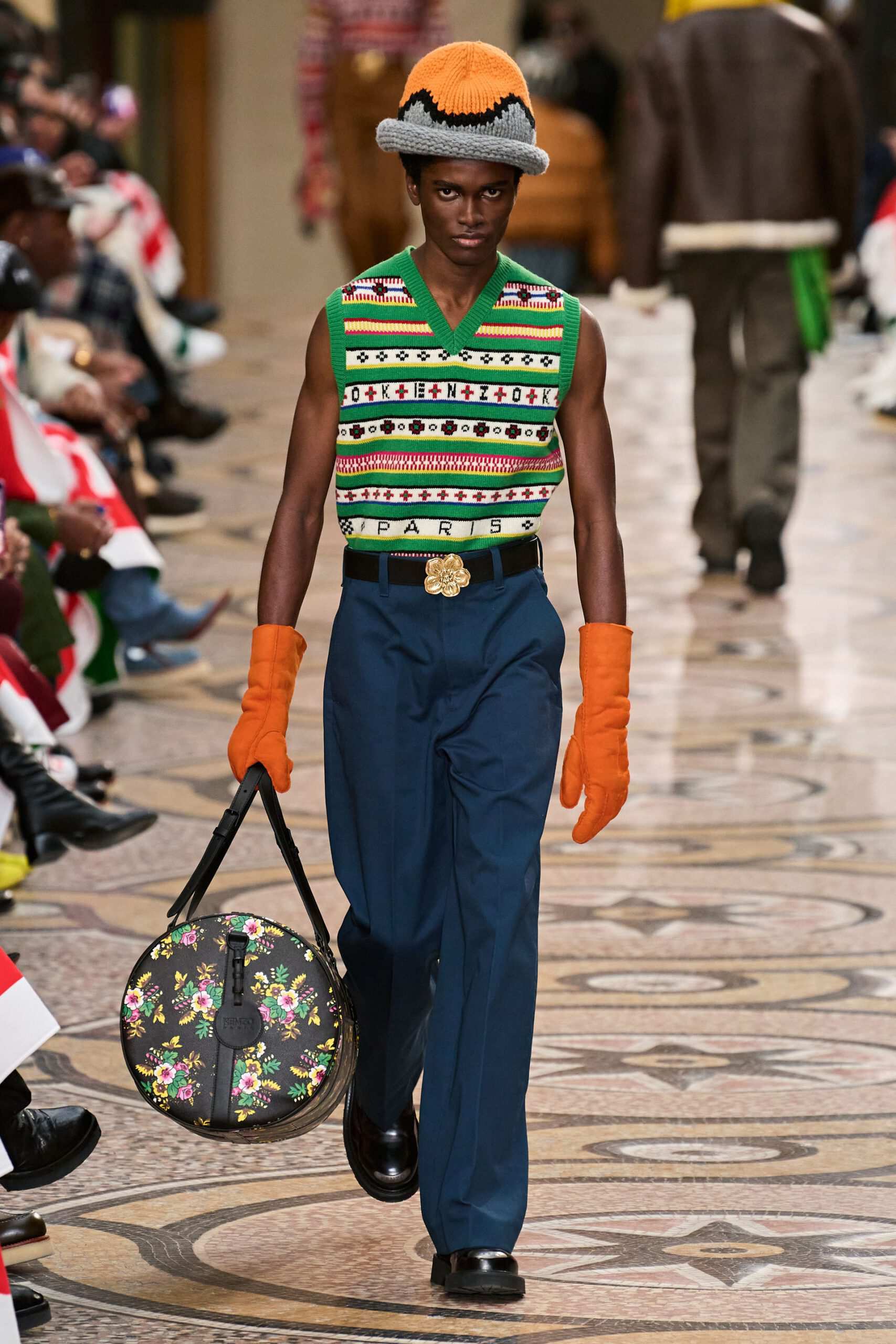 Hinh anh KENZO Menswear Thu Đông 2022: “Cha đỡ đầu” của đế chế street style Nhật Bản ra mắt BST đầu tiên tại Kenzo 2