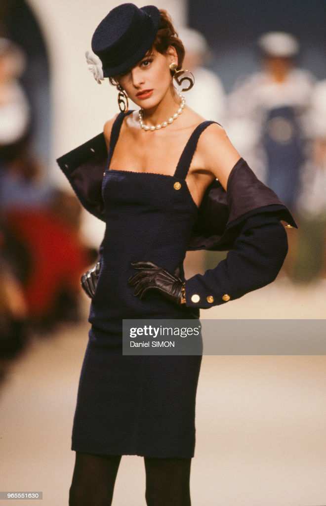 Hinh anh Inès de la Fressange - Nàng thơ đời đầu của Chanel 3