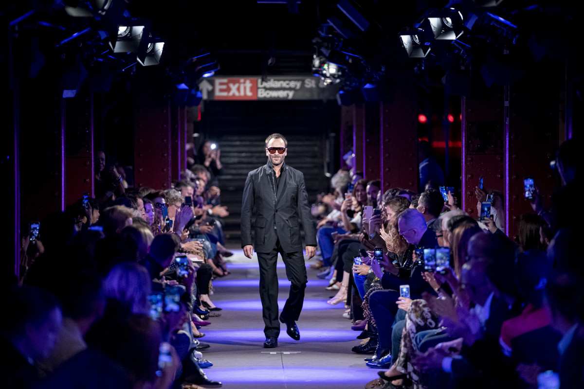 Hinh anh Tom Ford Xuân/Hè 2020 1