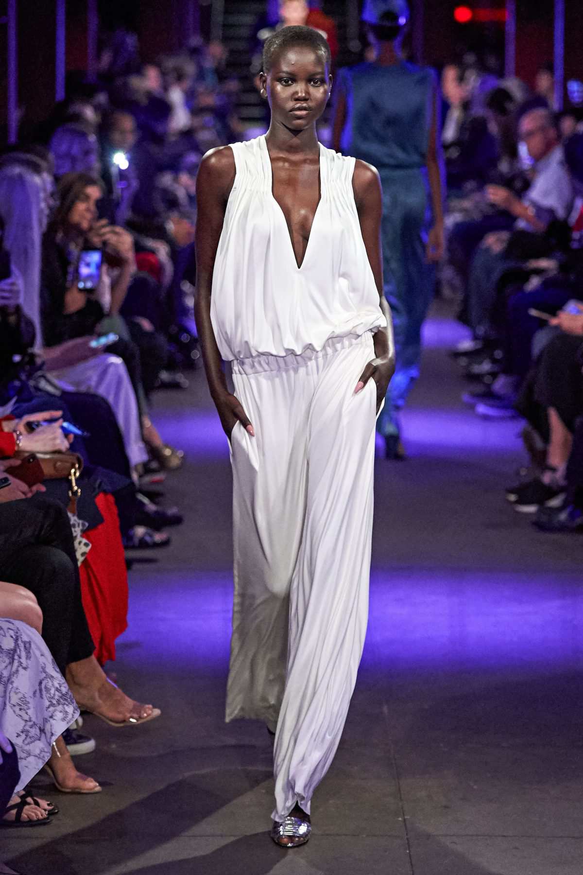 Hinh anh Tom Ford Xuân/Hè 2020 4