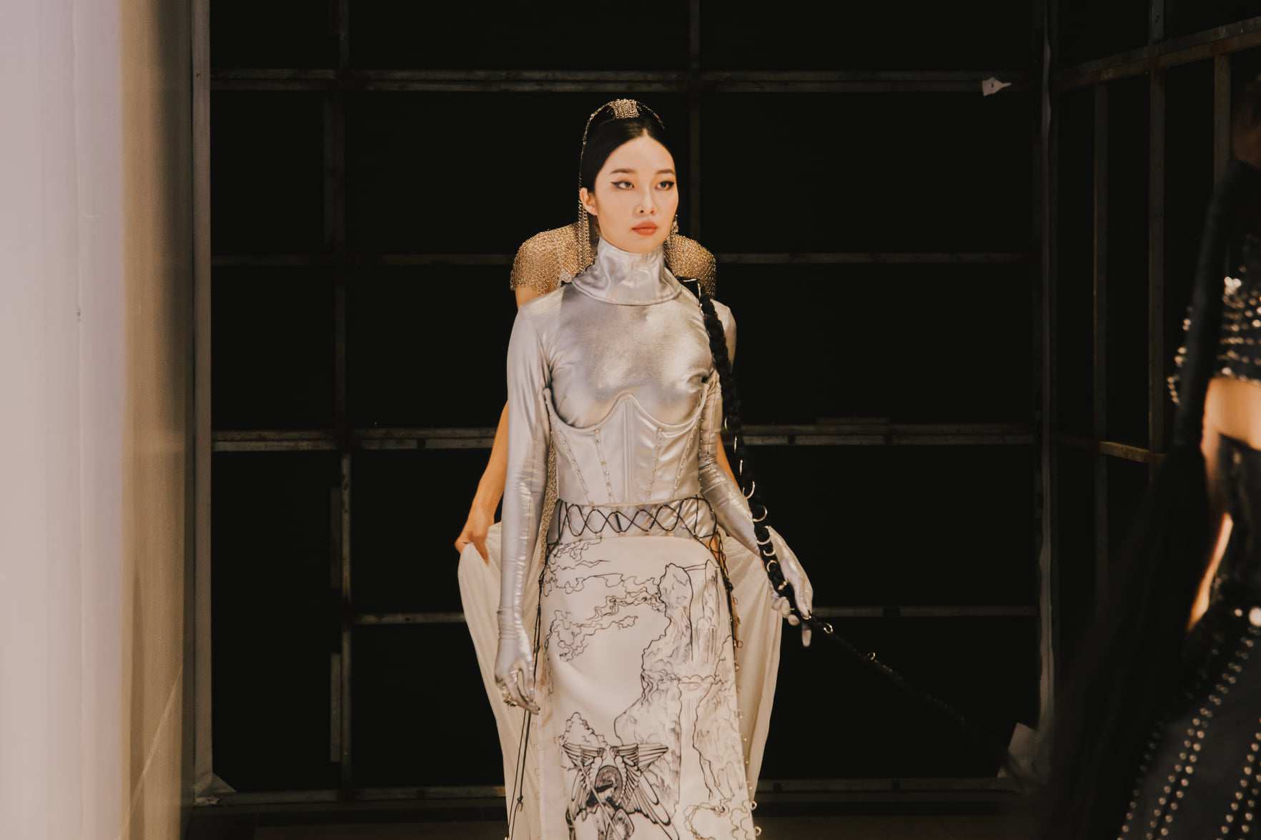 Hinh anh “Warrior Goddess” - Võ Thị Uyển Nhi 3