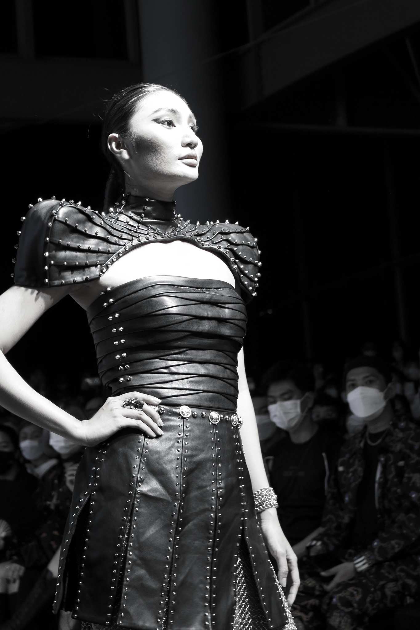 Hinh anh “Warrior Goddess” - Võ Thị Uyển Nhi 6