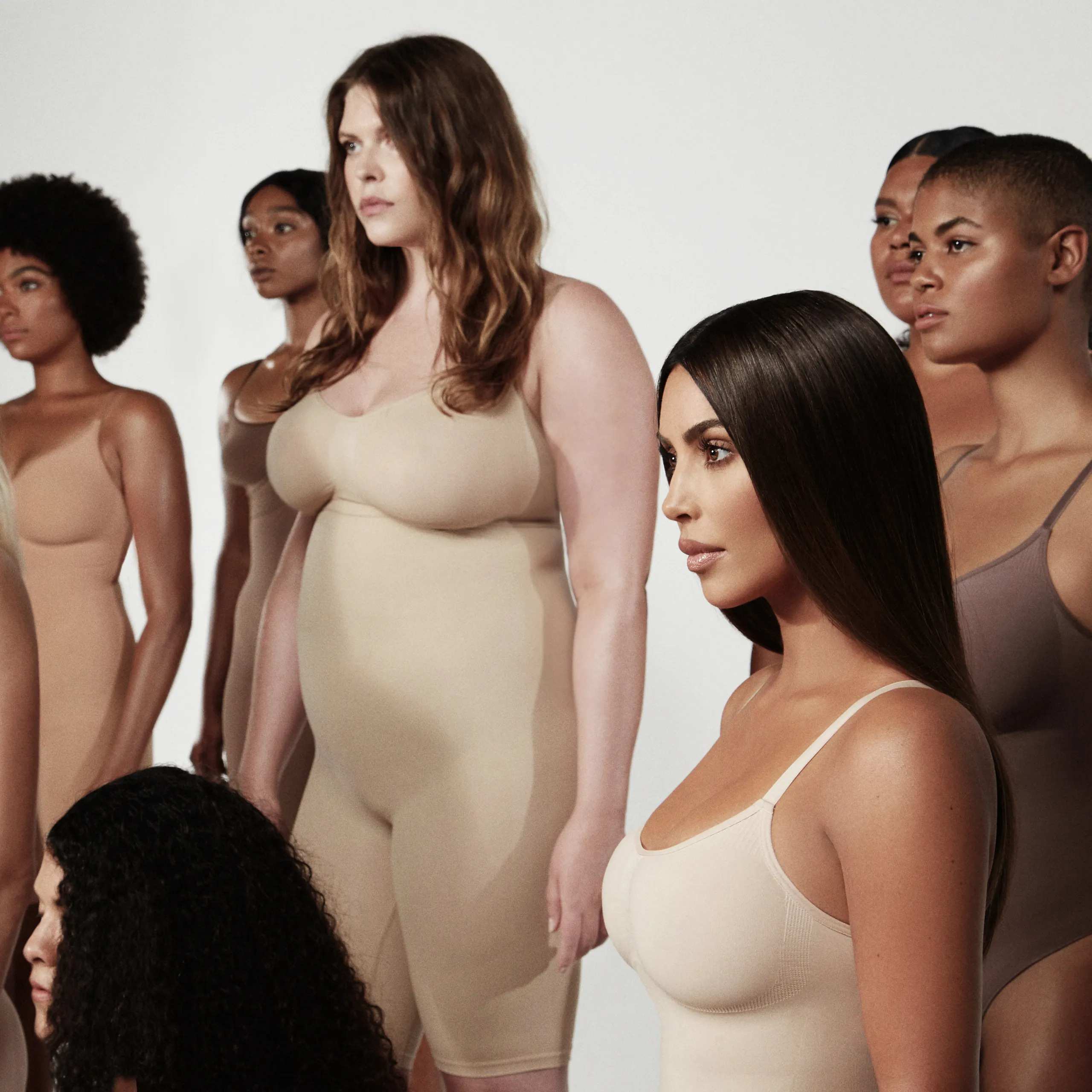 Hinh anh Chặng đường thời trang đầy biến hóa của Shapewear (đồ lót định dáng) 1