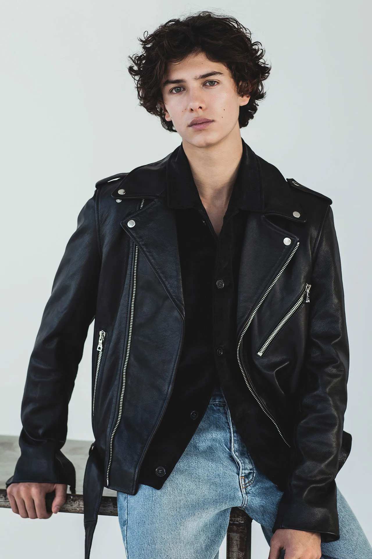Hinh anh Hoàng tử Nikolai và Burberry 3