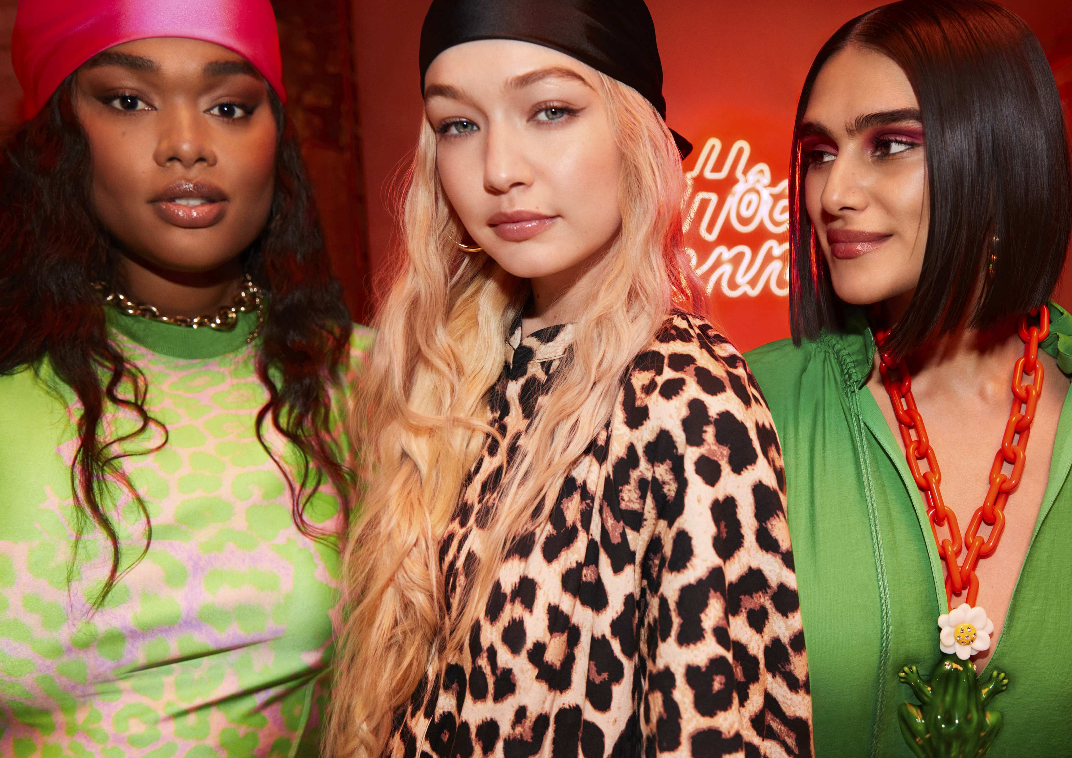Gigi Hadid trở thành nữ chính trong phim ngắn "Welcome to Hôtel Hennes" của H&M