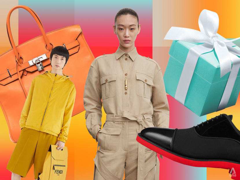 Từ sắc lam ái tình của Tiffany đến màu cam vương giả của Hermes: Sắc màu biểu tượng của thời trang