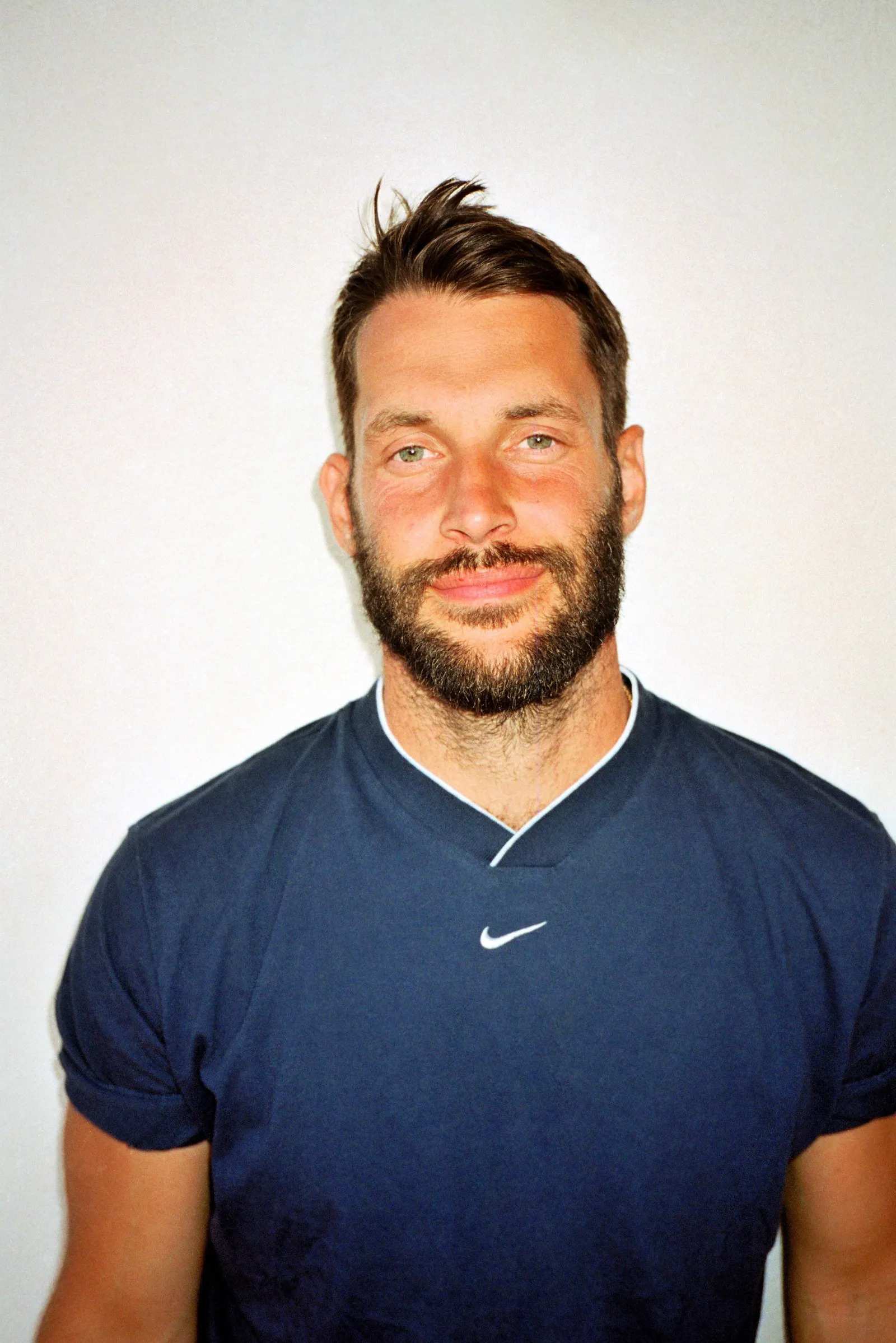Hinh anh Nike x Jacquemus: Khi trang phục thể thao trở nên gợi cảm và táo bạo hơn 1