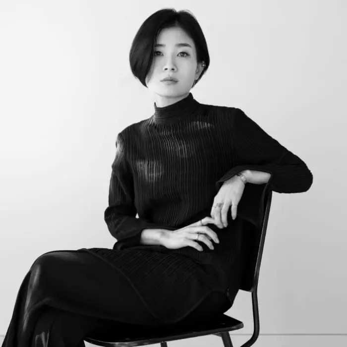 Hinh anh UNIQLO x Mame Kurogouchi Xuân/Hè 2022: Đánh thức vẻ đẹp bên trong và mang đến sự thoải mái cho phụ nữ 1
