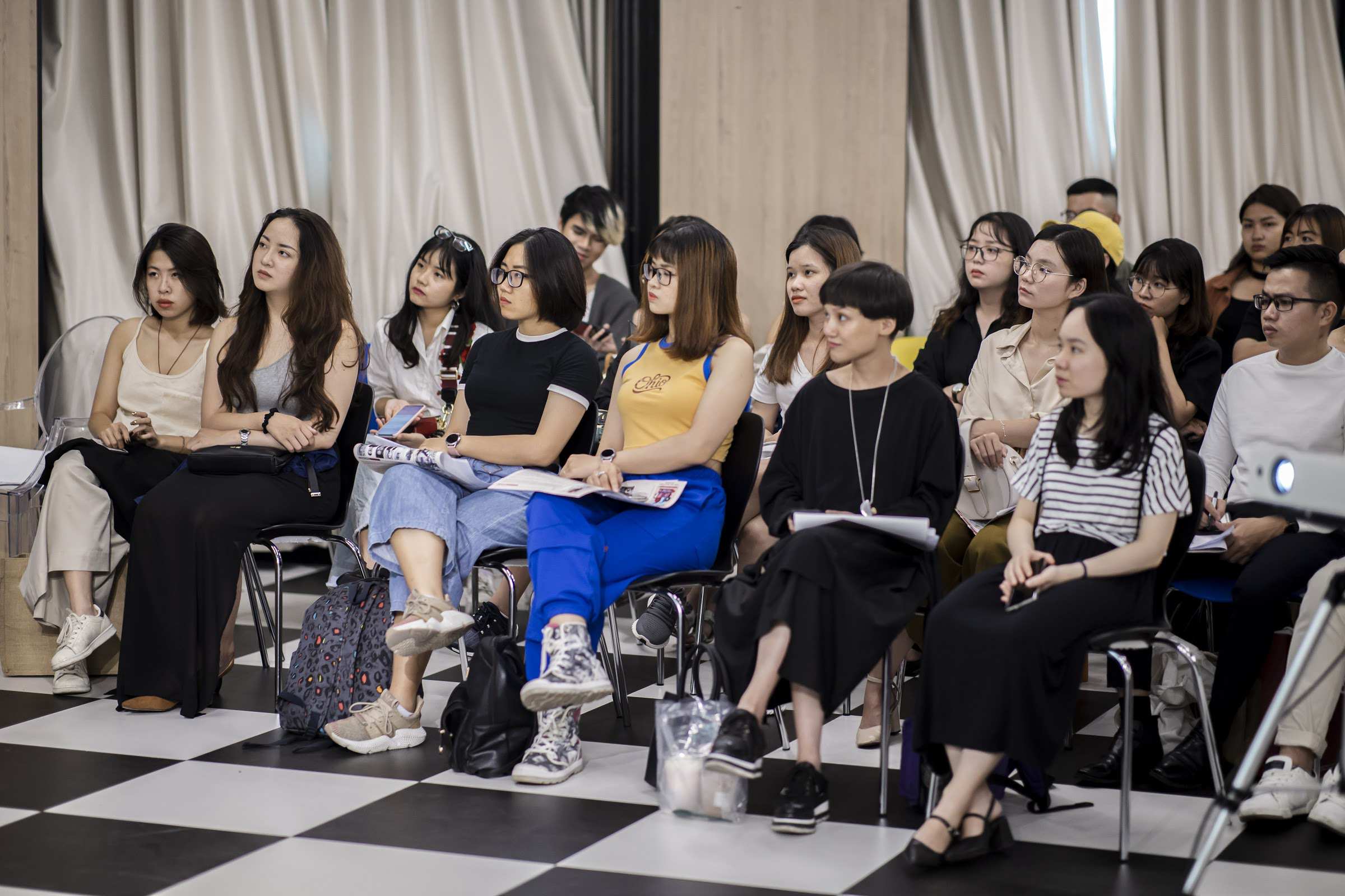 Hinh anh SR Fashion Career Talk: Nhìn lại chuỗi tọa đàm định hướng nghề nghiệp thời trang 3