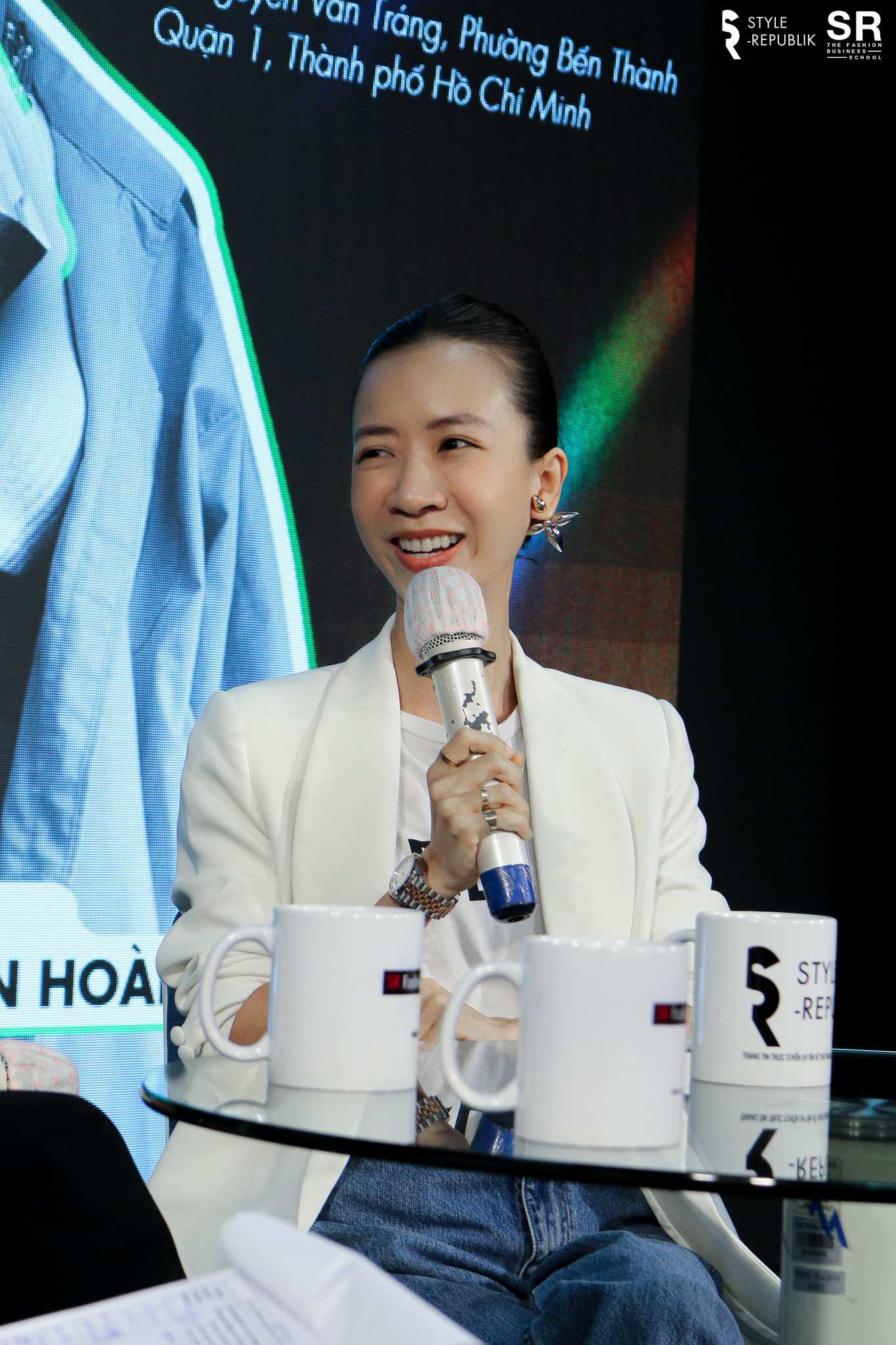 Hinh anh Chị Trang Nhẹ Nhàng: 1