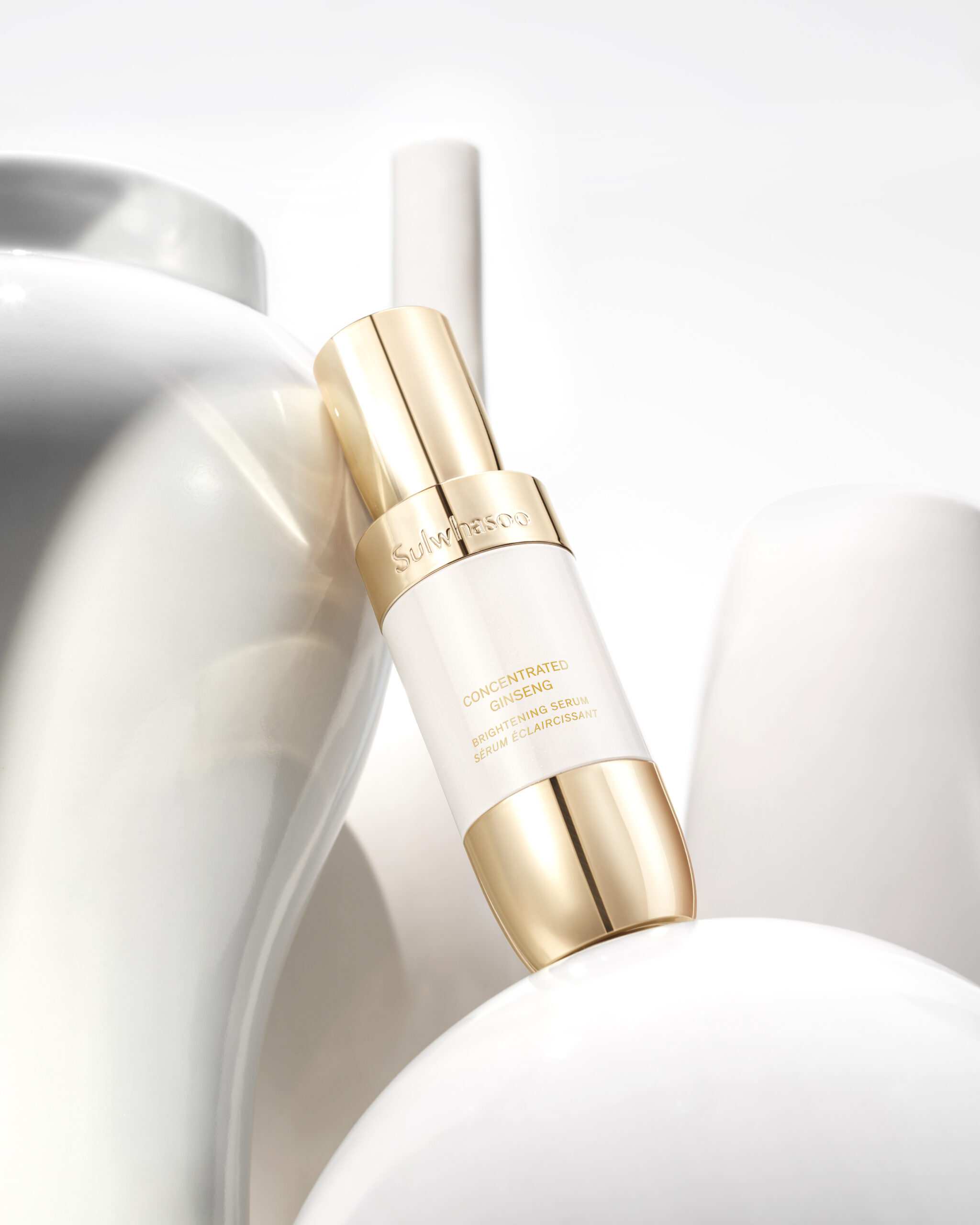 Hinh anh Sulwhasoo - Concentrated Ginseng Brightening Serum: Tinh chất dưỡng trắng sáng da từ Nhân sâm đầu tiên tại Hàn Quốc 1
