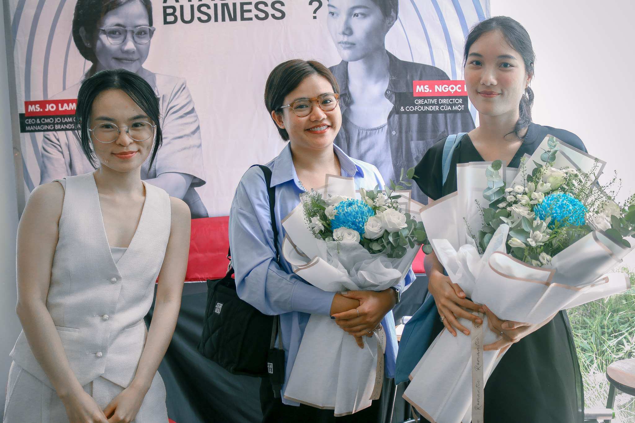 Hinh anh Chị Hân: 1