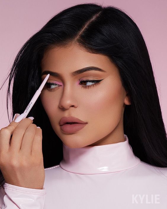 Hinh anh Kylie Cosmetics 1