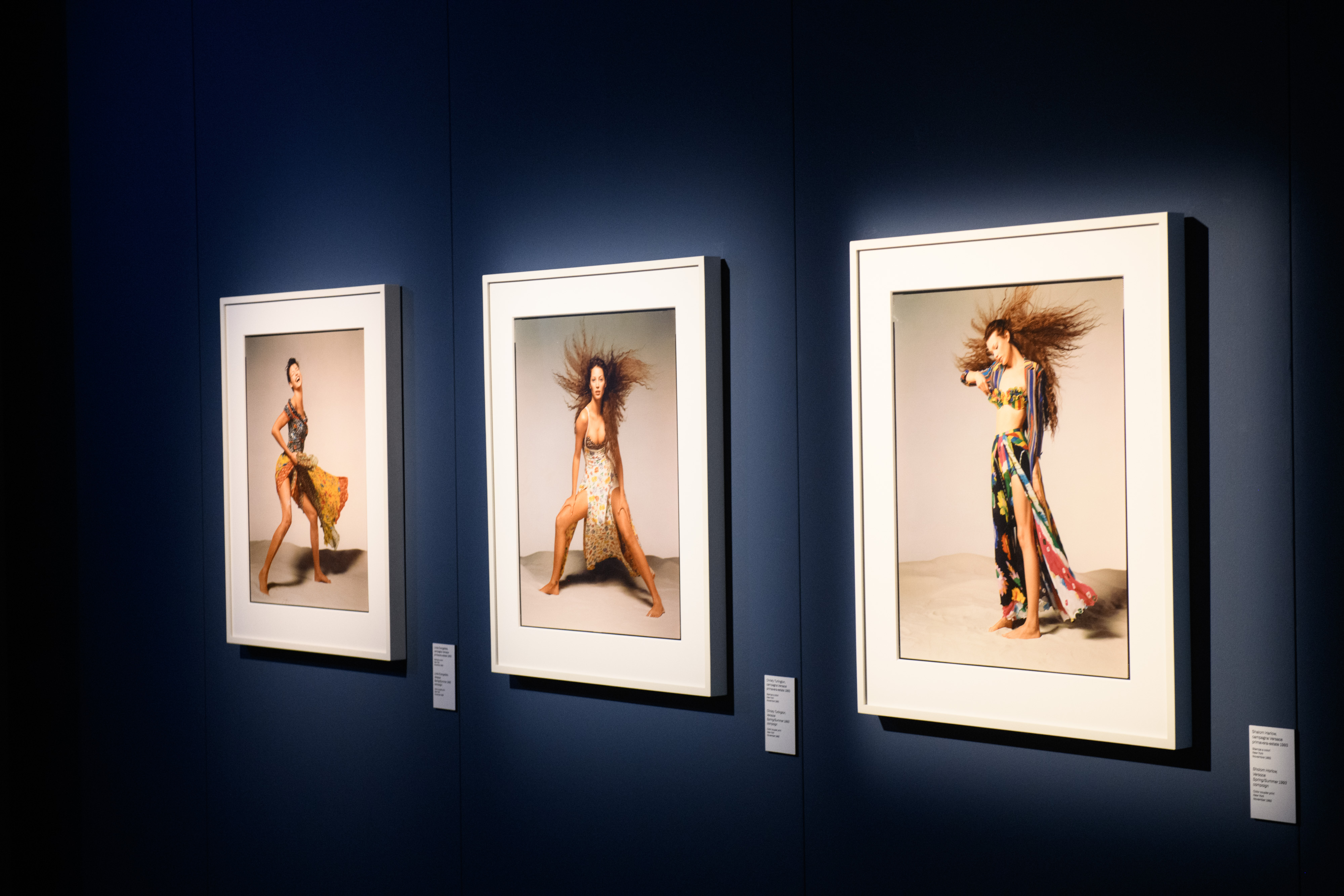 Versace đồng hành cùng triển lãm Richard Avedon: Relationships