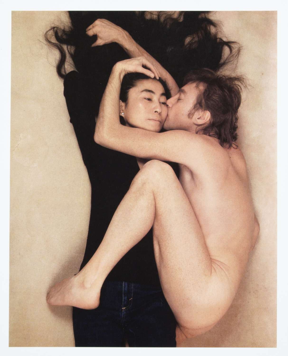 Hinh anh 1980 - Yoko Ono và John Lennon (bìa Rolling Stone, 1981) 1