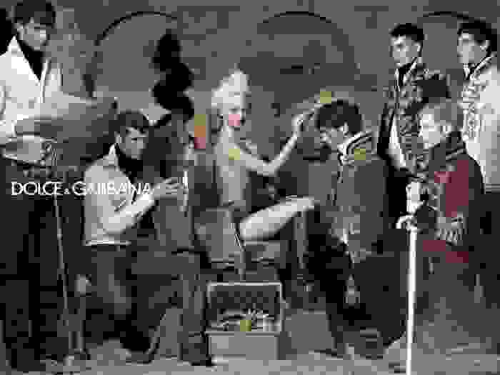 Hinh anh Từ John Galliano tới Elena Velez, từ điện ảnh cho tới văn học. 7