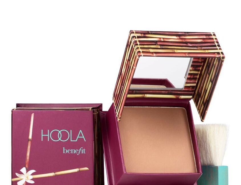 Hinh anh Phấn tạo khối Benefit Hoola Matter Bronzer 1