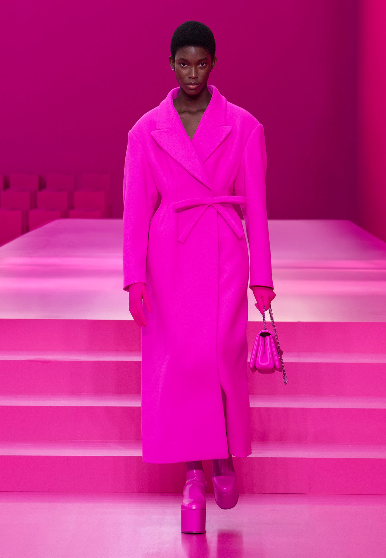 Hinh anh Màu hồng của Valentino 1
