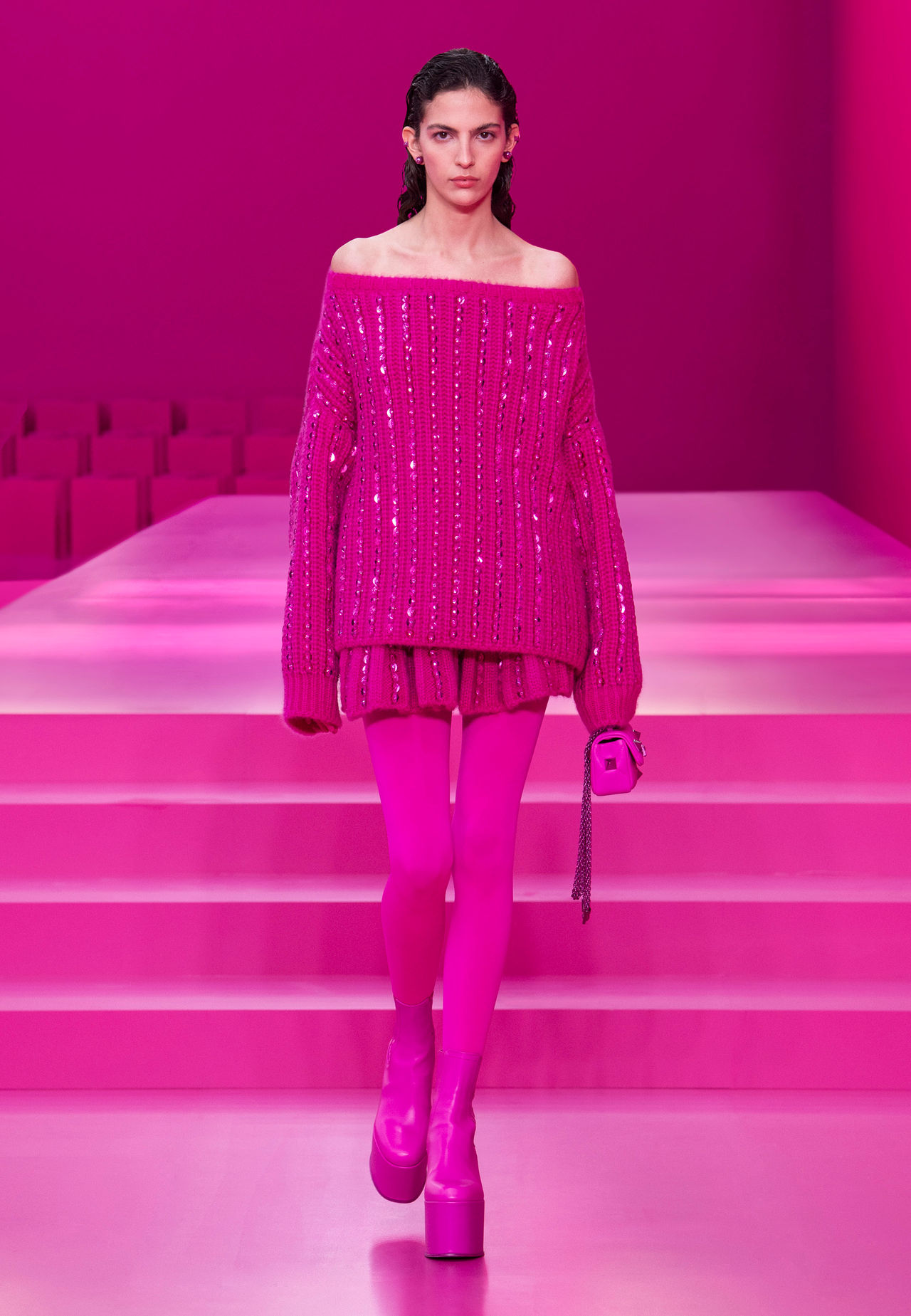 Hinh anh Màu hồng của Valentino 2