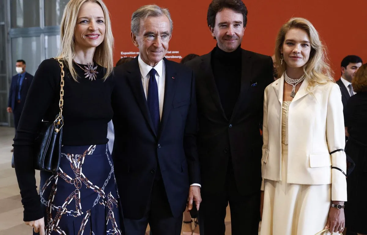Hinh anh Gia đình tỷ phú Bernard Arnault với những chiến tích trong ngành thời trang xa xỉ 1
