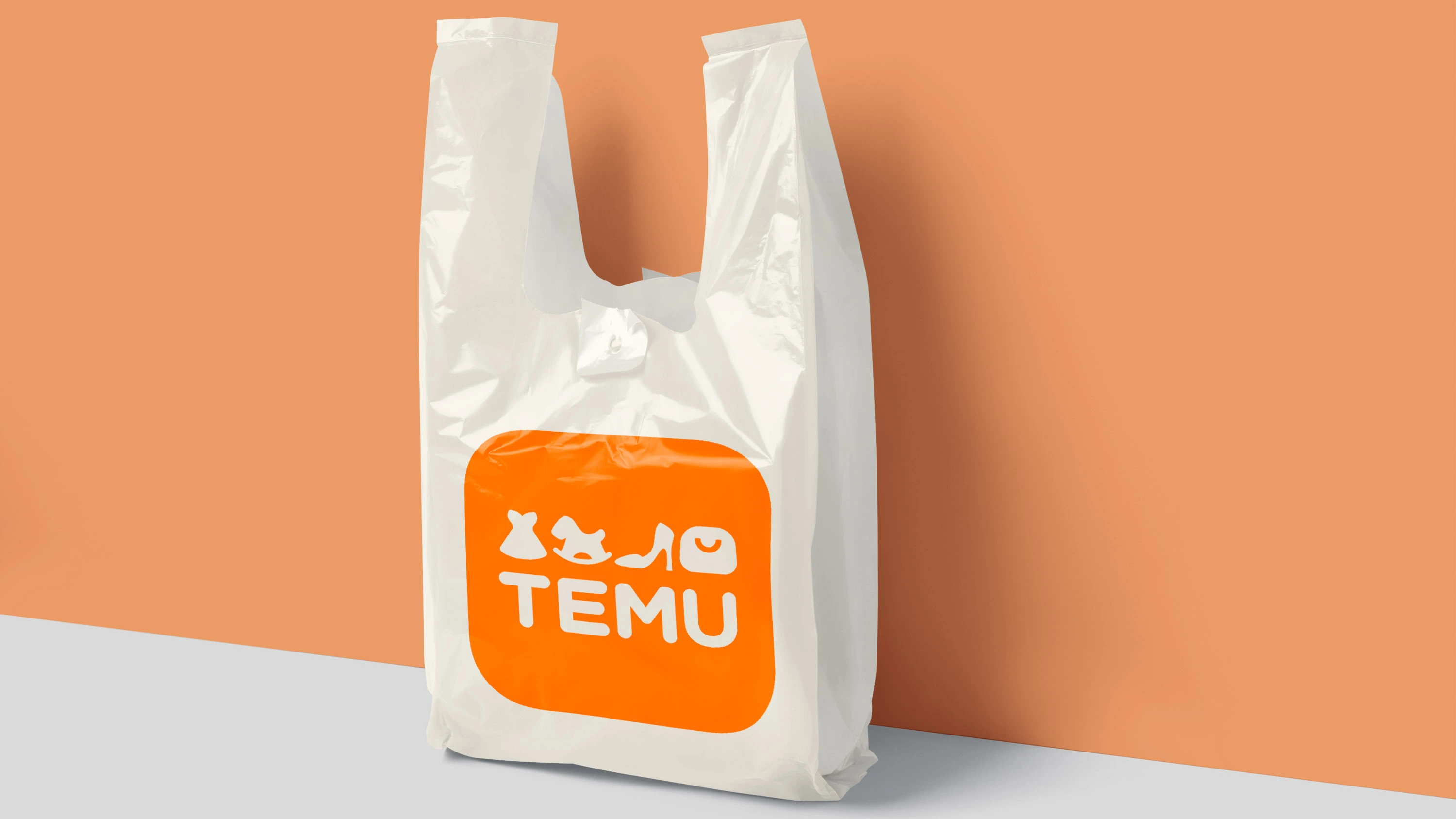 Temu - Đối thủ cạnh tranh của Shein trong ngành thời trang siêu nhanh