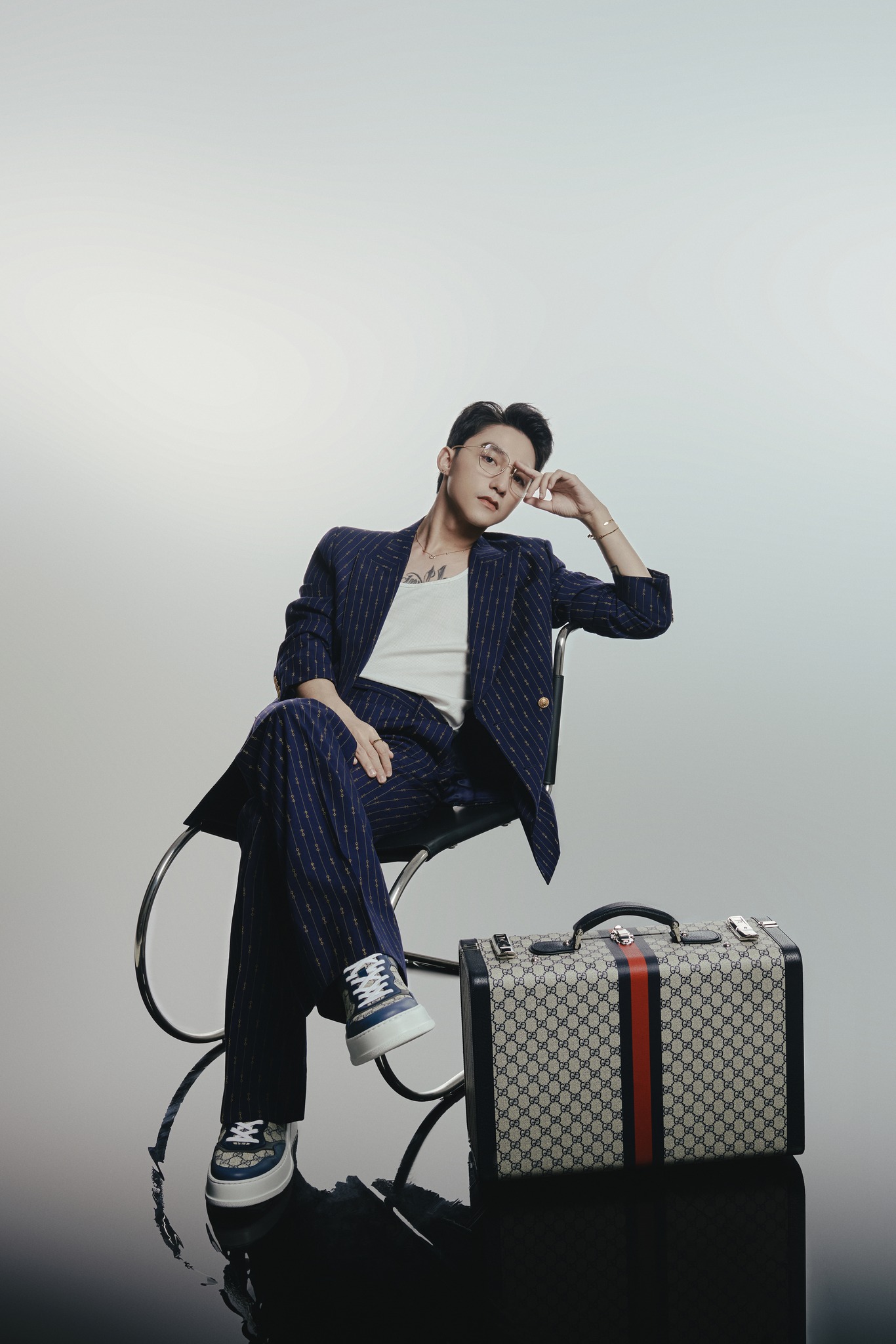 Hinh anh Friend of The House của Gucci Việt Nam chính thức gọi tên Sơn Tùng M-TP 1