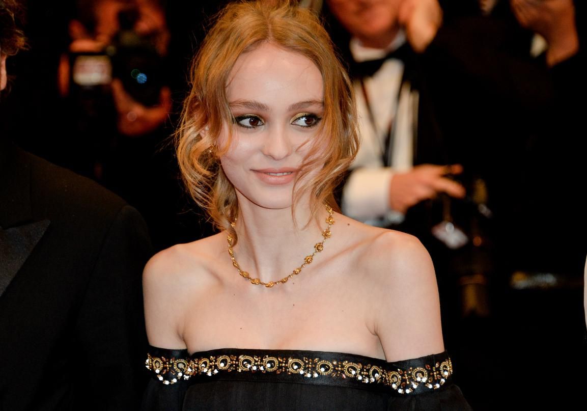 Lily-Rose Depp: Nàng thơ yêu kiều của Chanel