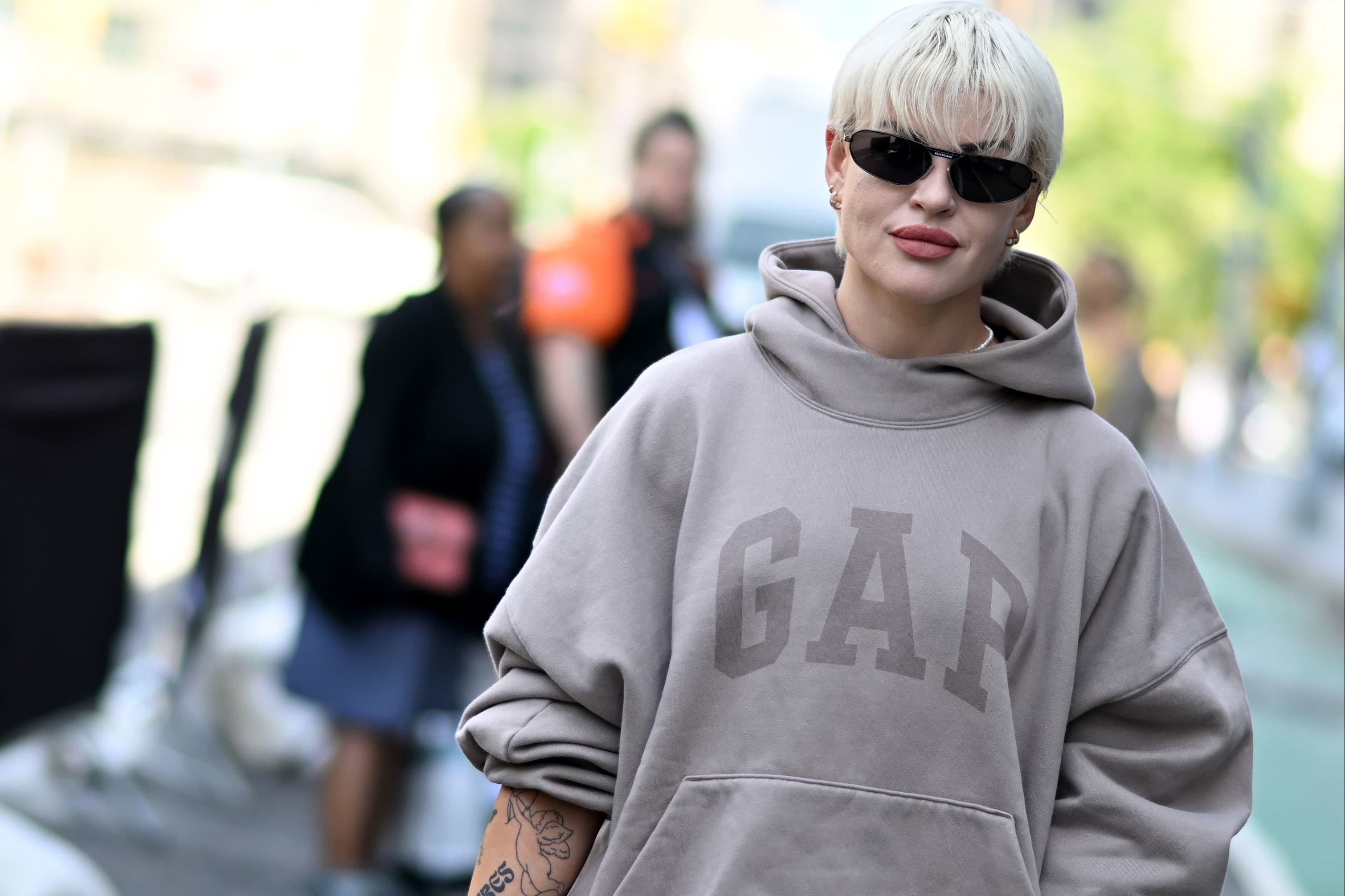 Gap kiện Kanye West hậu chấm dứt hợp đồng