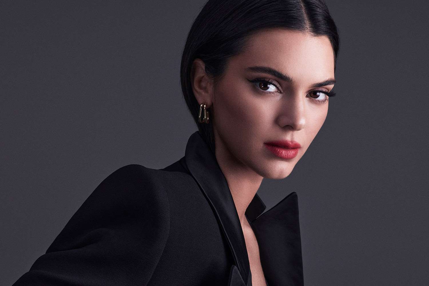 Kendall Jenner làm đại sứ toàn cầu mới của L’Oréal Paris