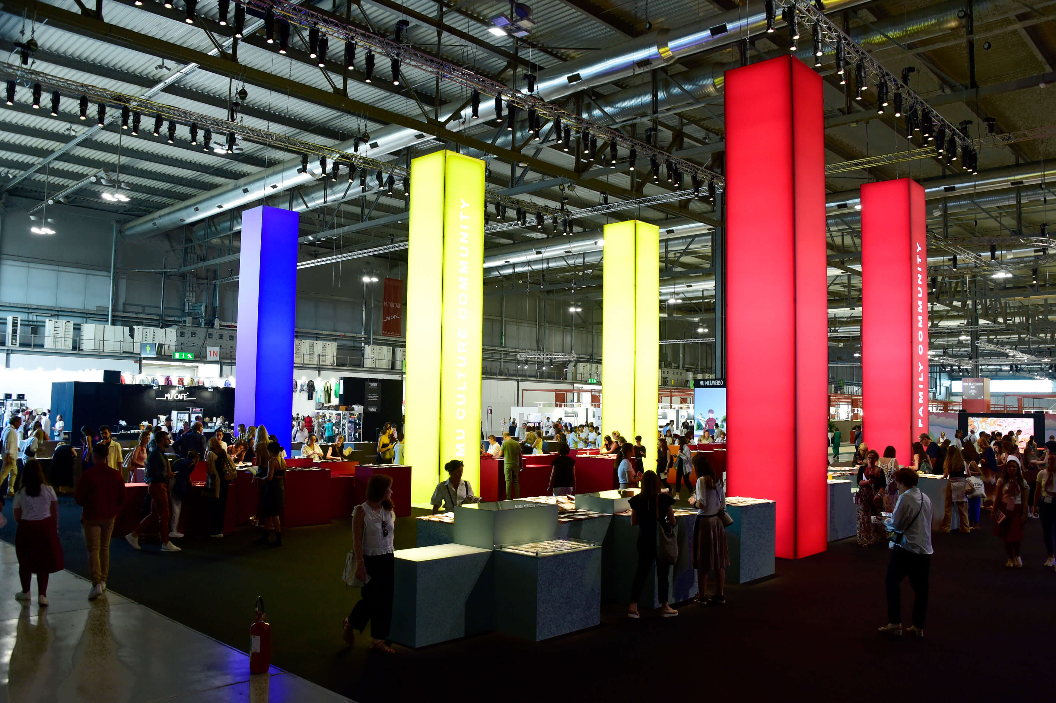 Milano Unica - hội chợ dệt may cao cấp dành cho người làm thời trang xa xỉ