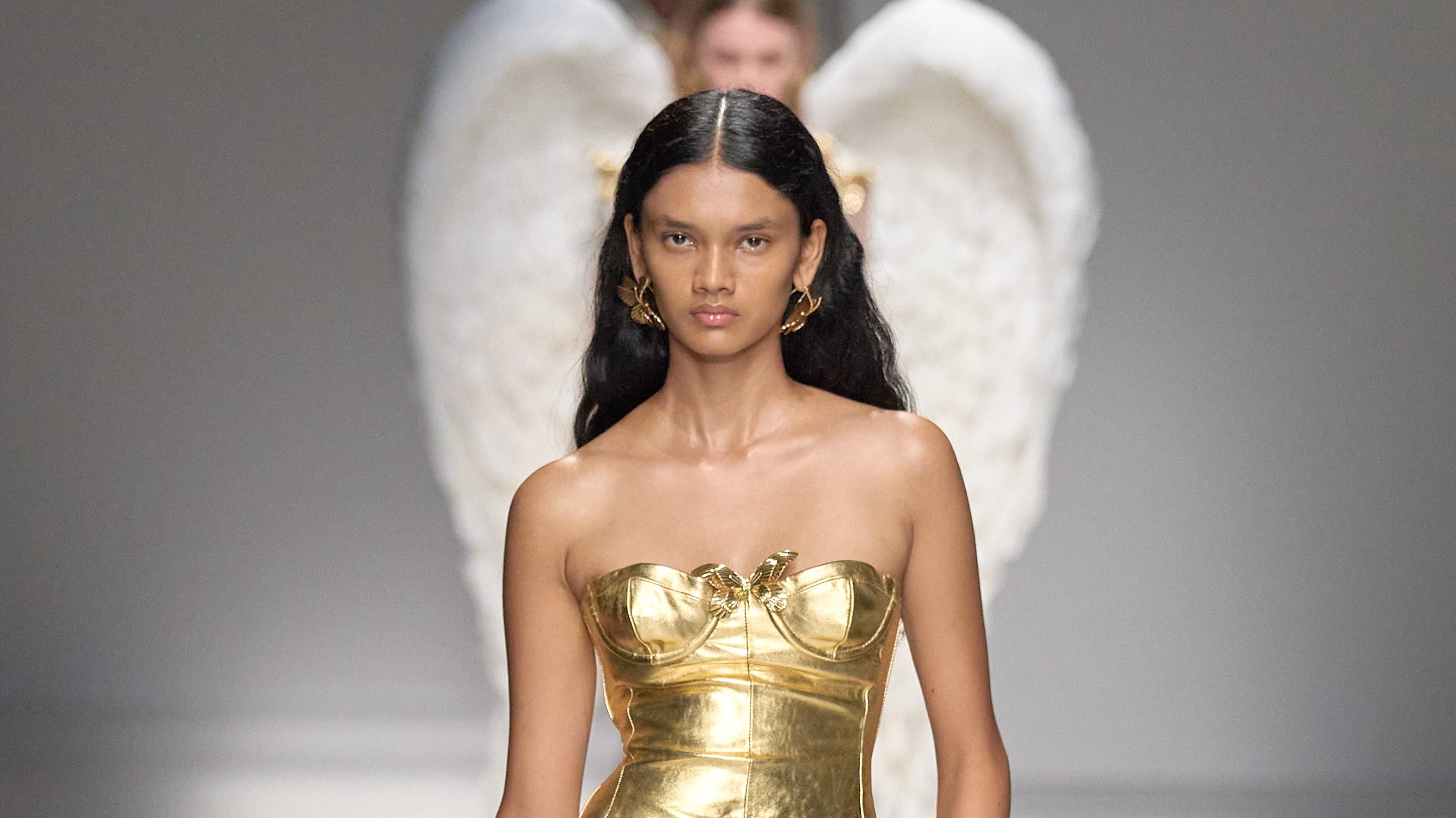 Blumarine Spring 2024 - Khi thần tiên giáng trần