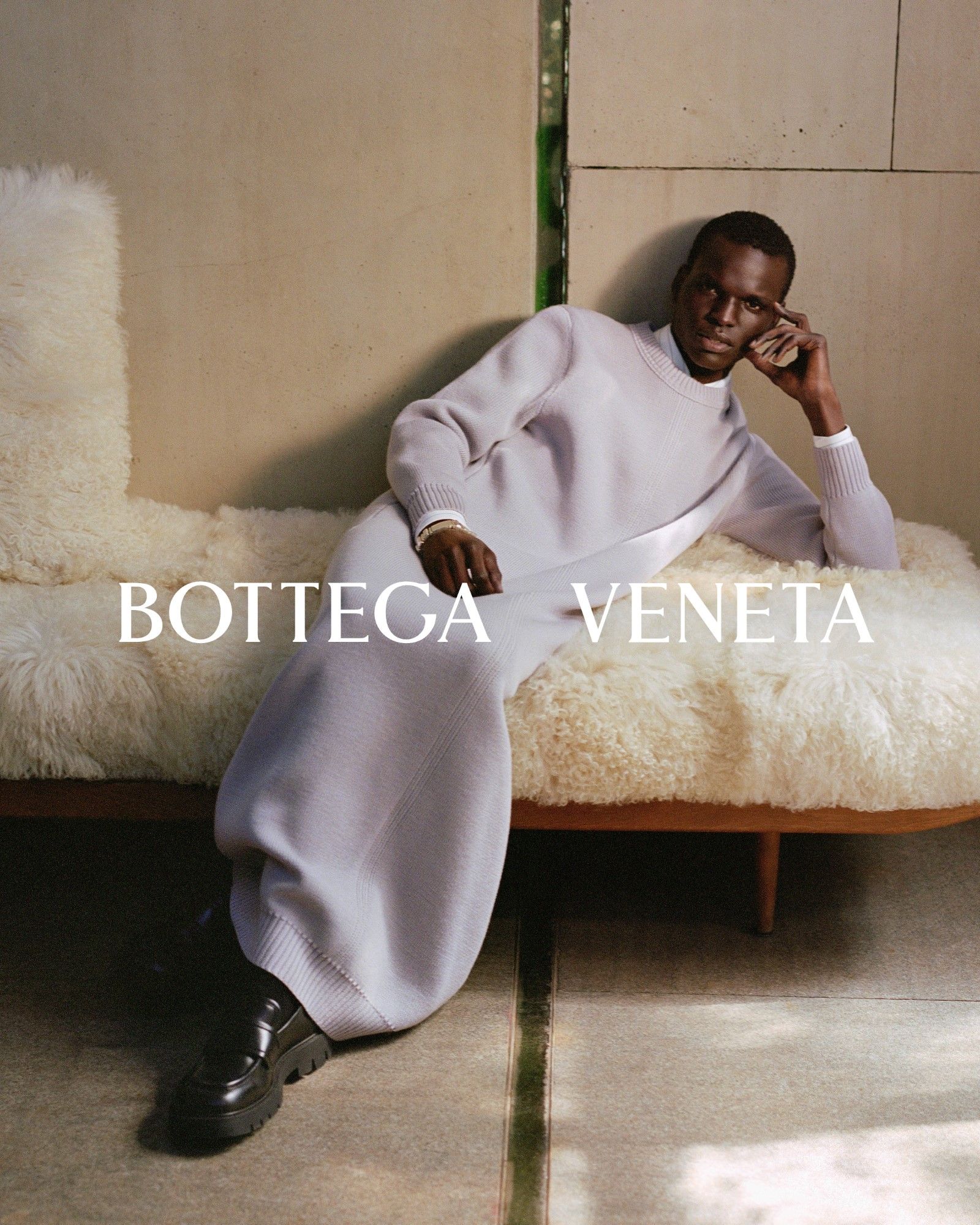 Bottega Veneta Campaign F/W 2023: Tôn vinh sự tinh tế ẩn giấu trong thành Milan