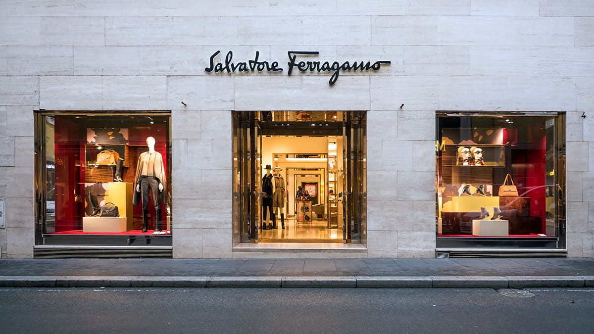 ​​Salvatore Ferragamo - Từ cậu bé yêu giày cho đến thương hiệu thời trang đẳng cấp thế giới