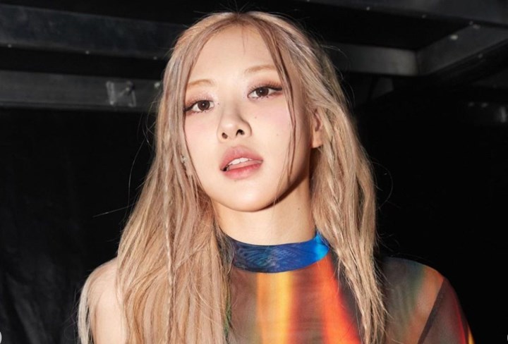 "Overlip" của K-Beauty - tiêu chuẩn mới trong xu hướng kẻ viền môi trên TikTok