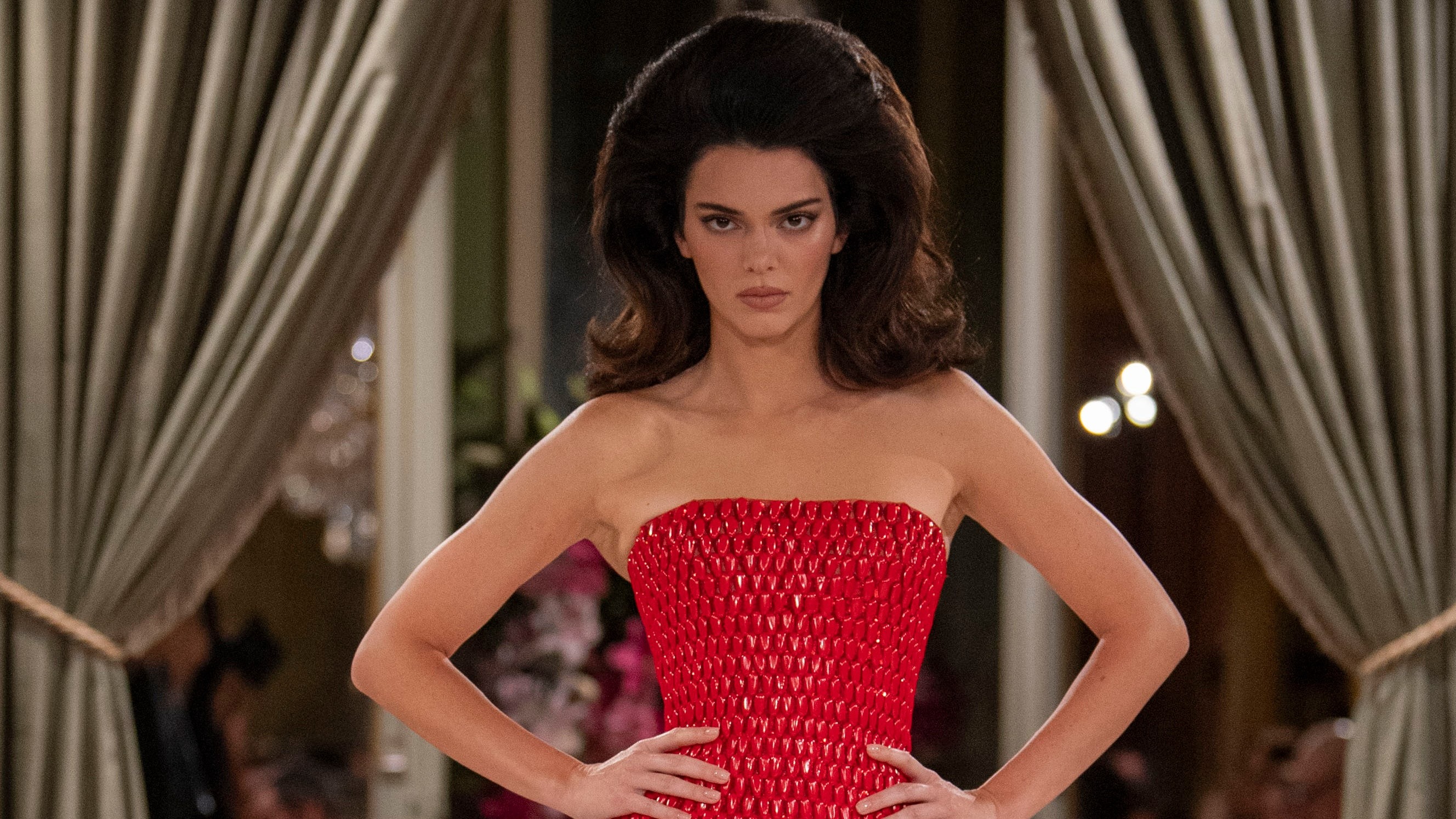 Schiaparelli Spring 2024 - Daniel Roseberry đã sẵn sàng “oanh tạc” địa hạt Ready-to-Wear