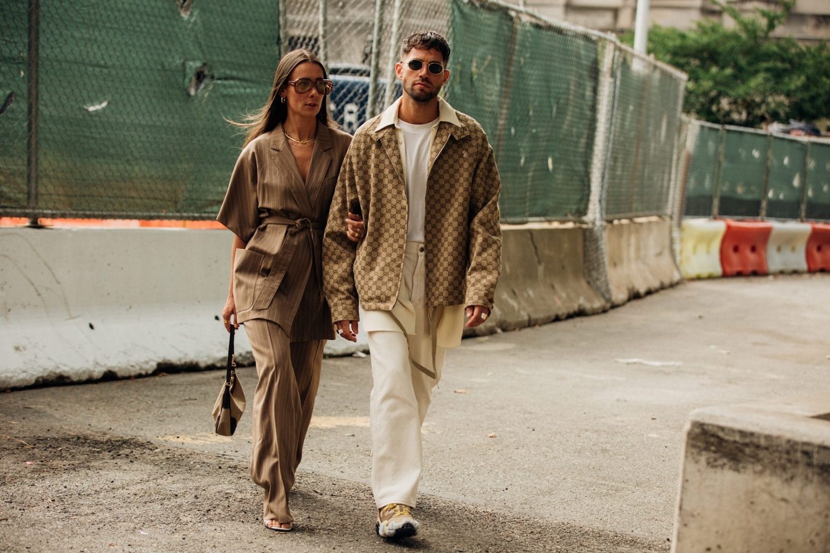 Latte outfits - “Cốc latte” thơm ngát vào ngày Thu được các tín đồ thời trang yêu thích